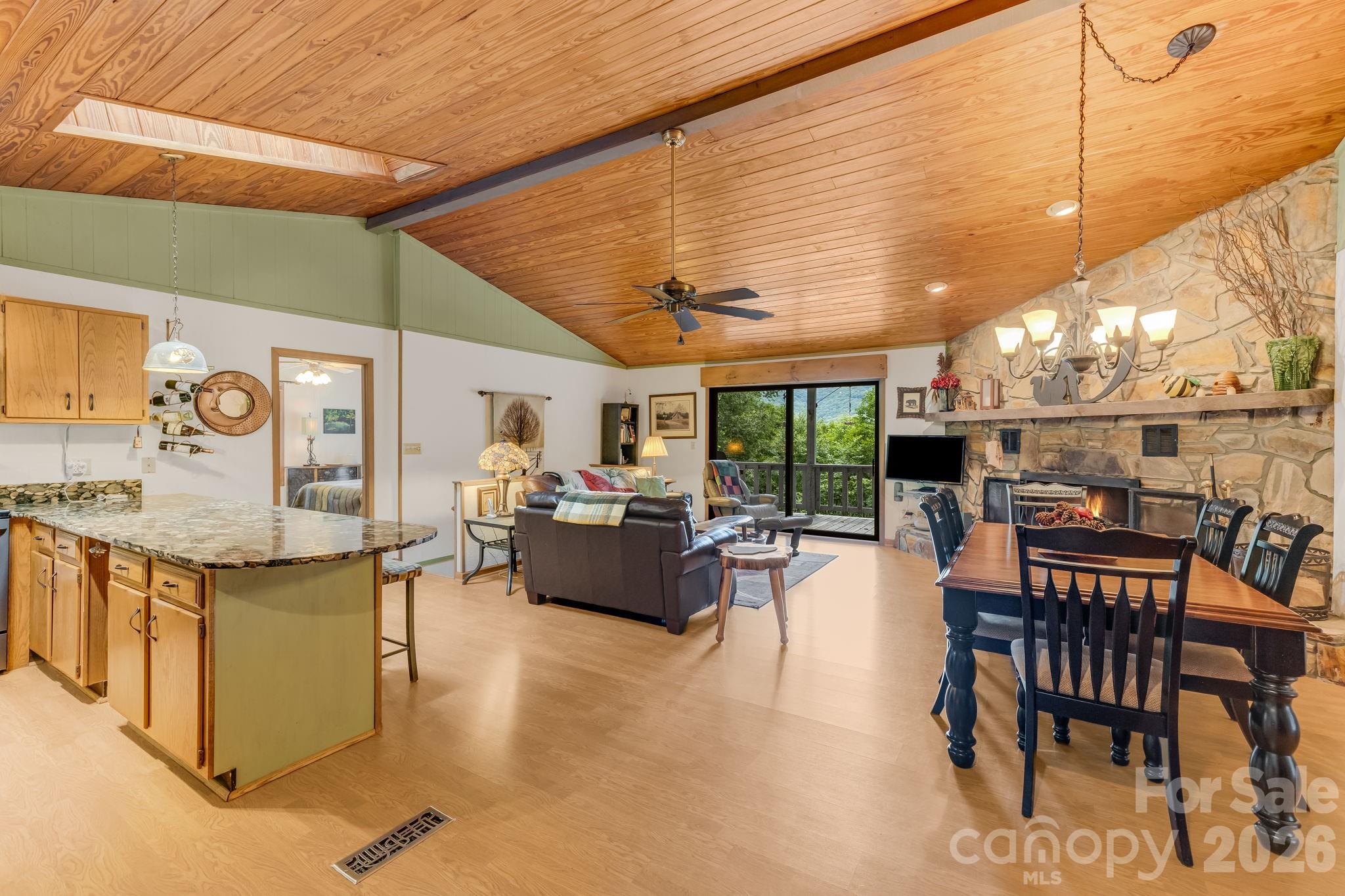 38 Bee Tree Lane — Mars Hill