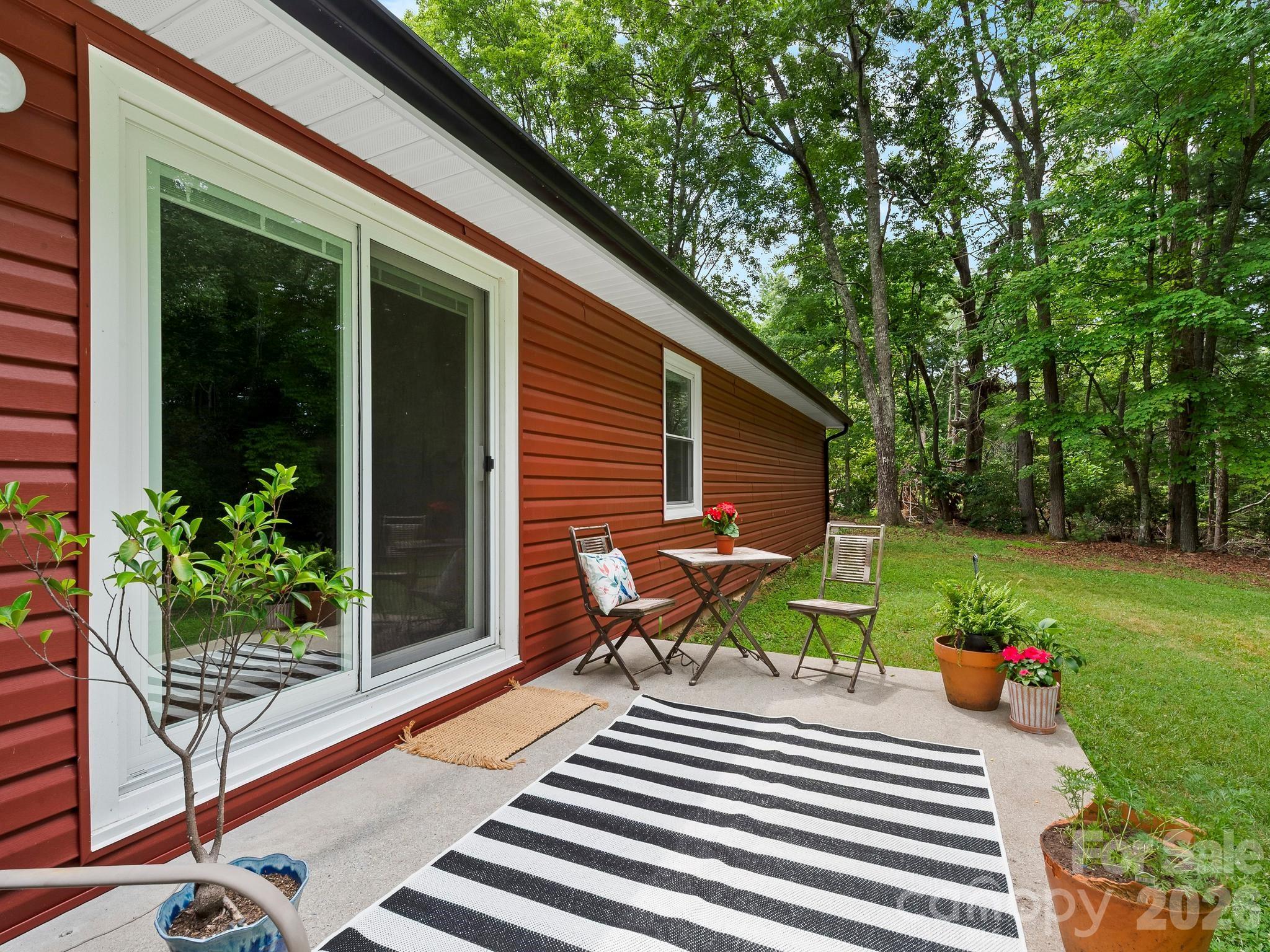 84 Greenwood Acres Drive — Mills River