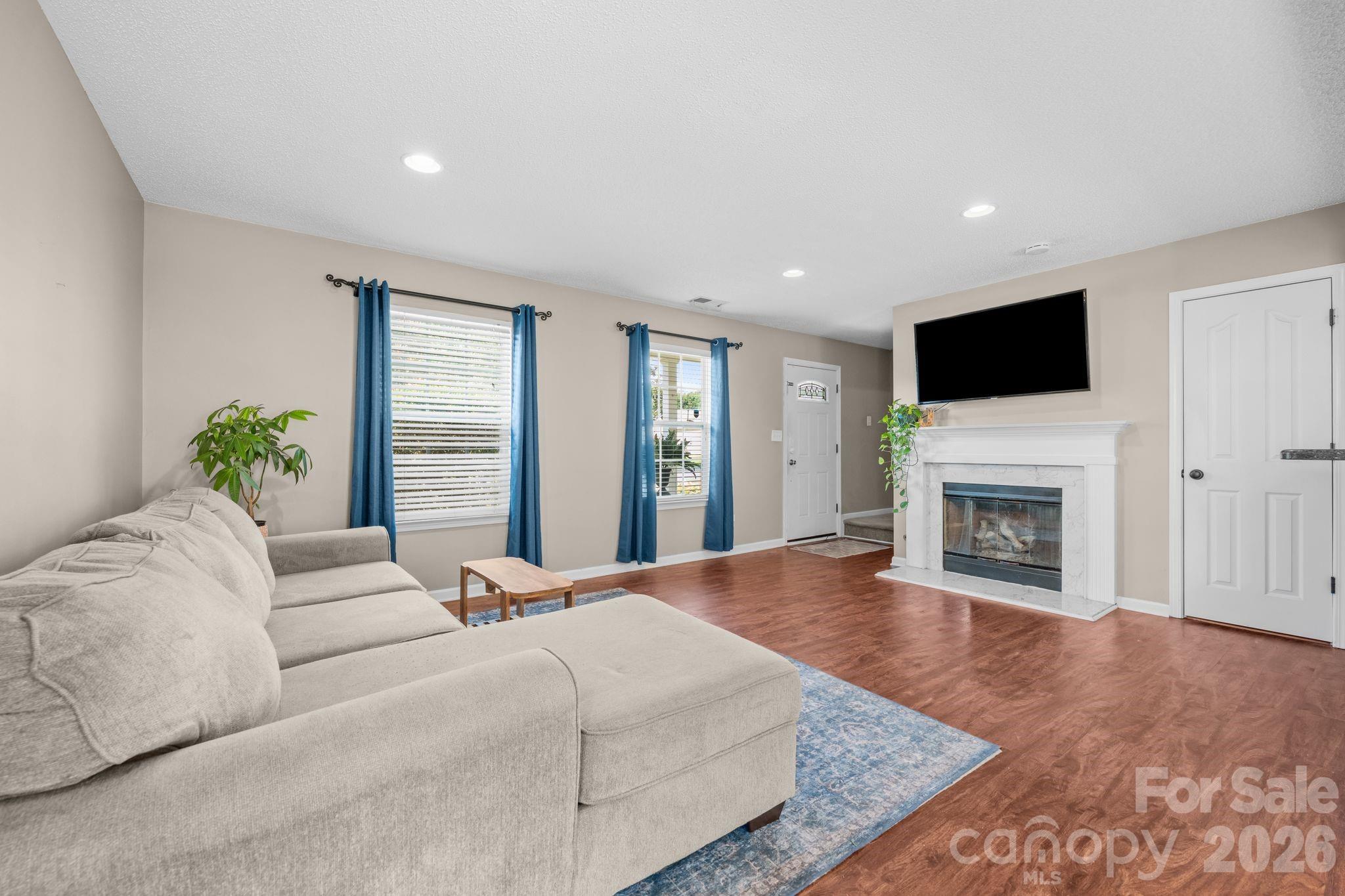 5550 Mt Mansfield Road — Charlotte