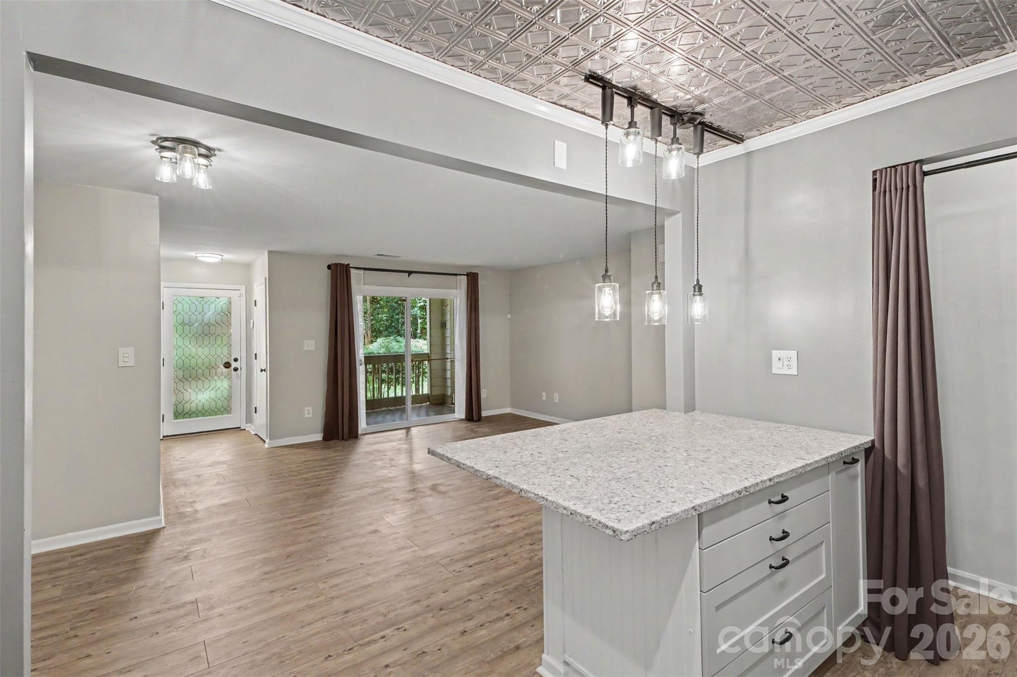 1001 Churchill Downs Court #E — Charlotte