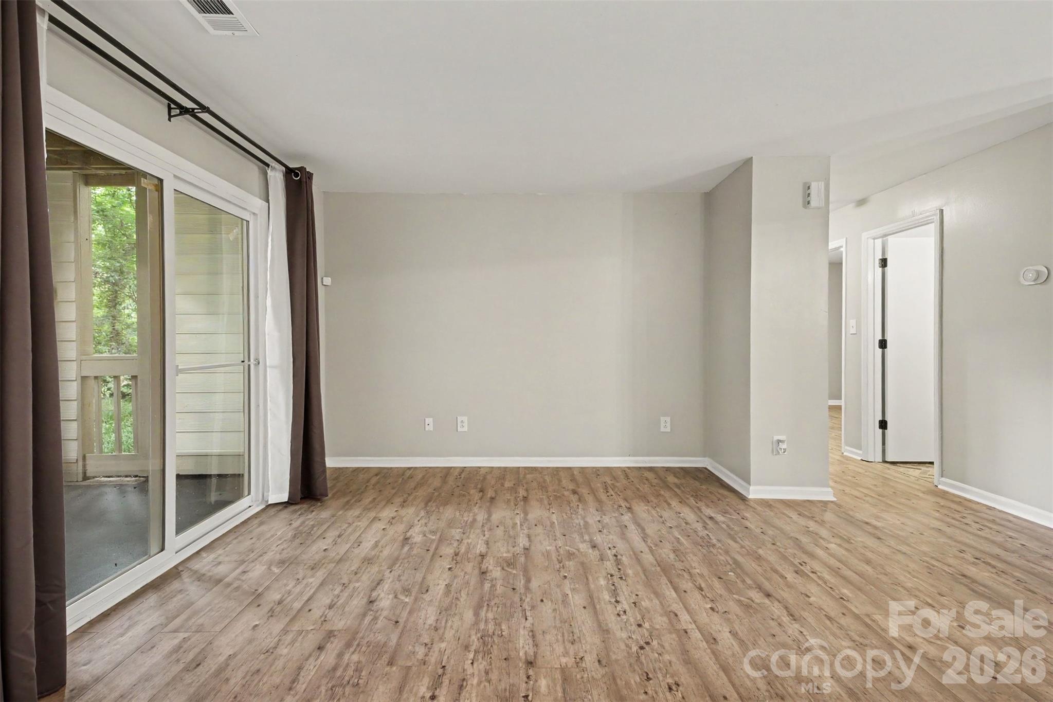 1001 Churchill Downs Court #E — Charlotte