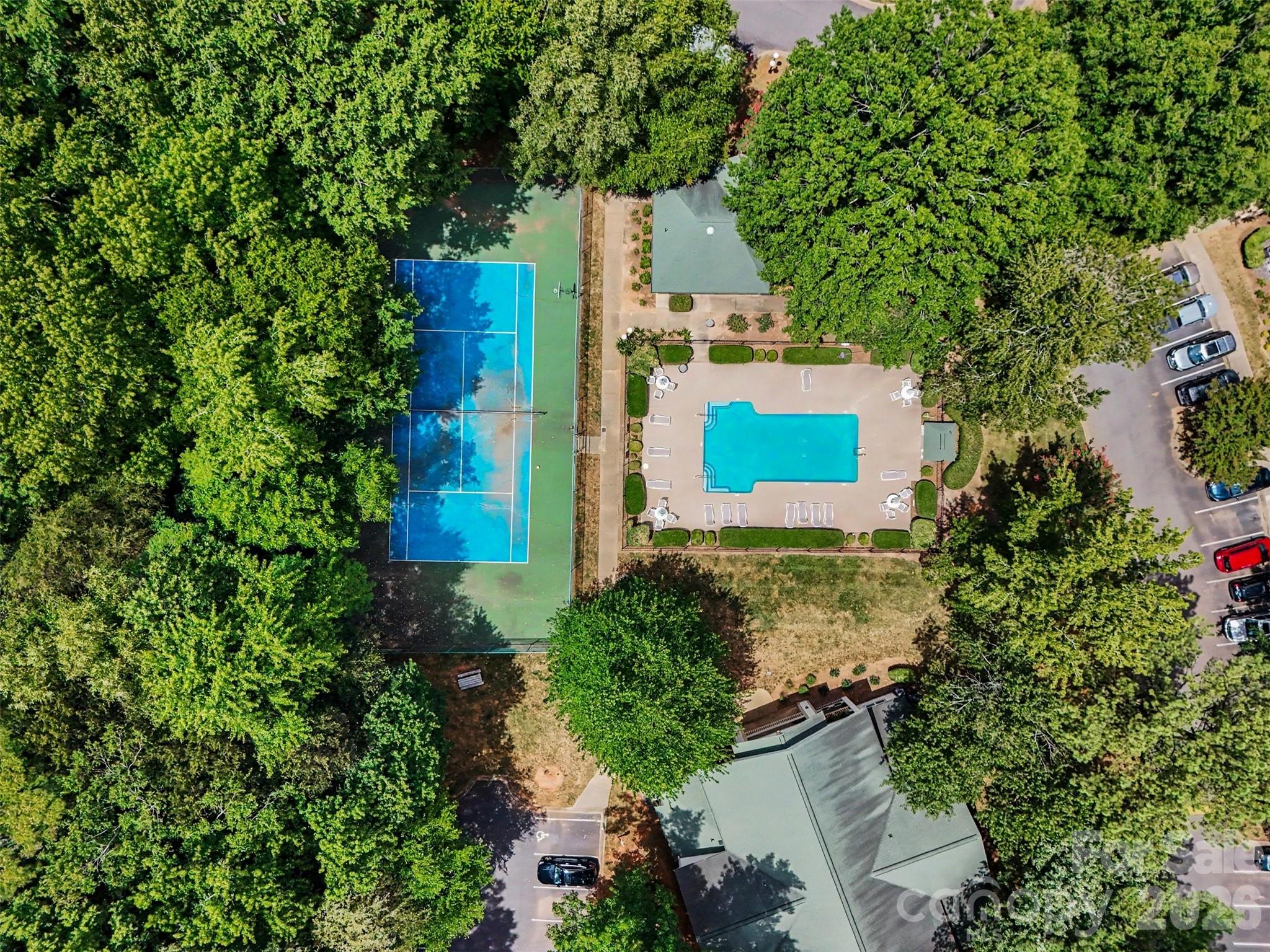1001 Churchill Downs Court #E — Charlotte
