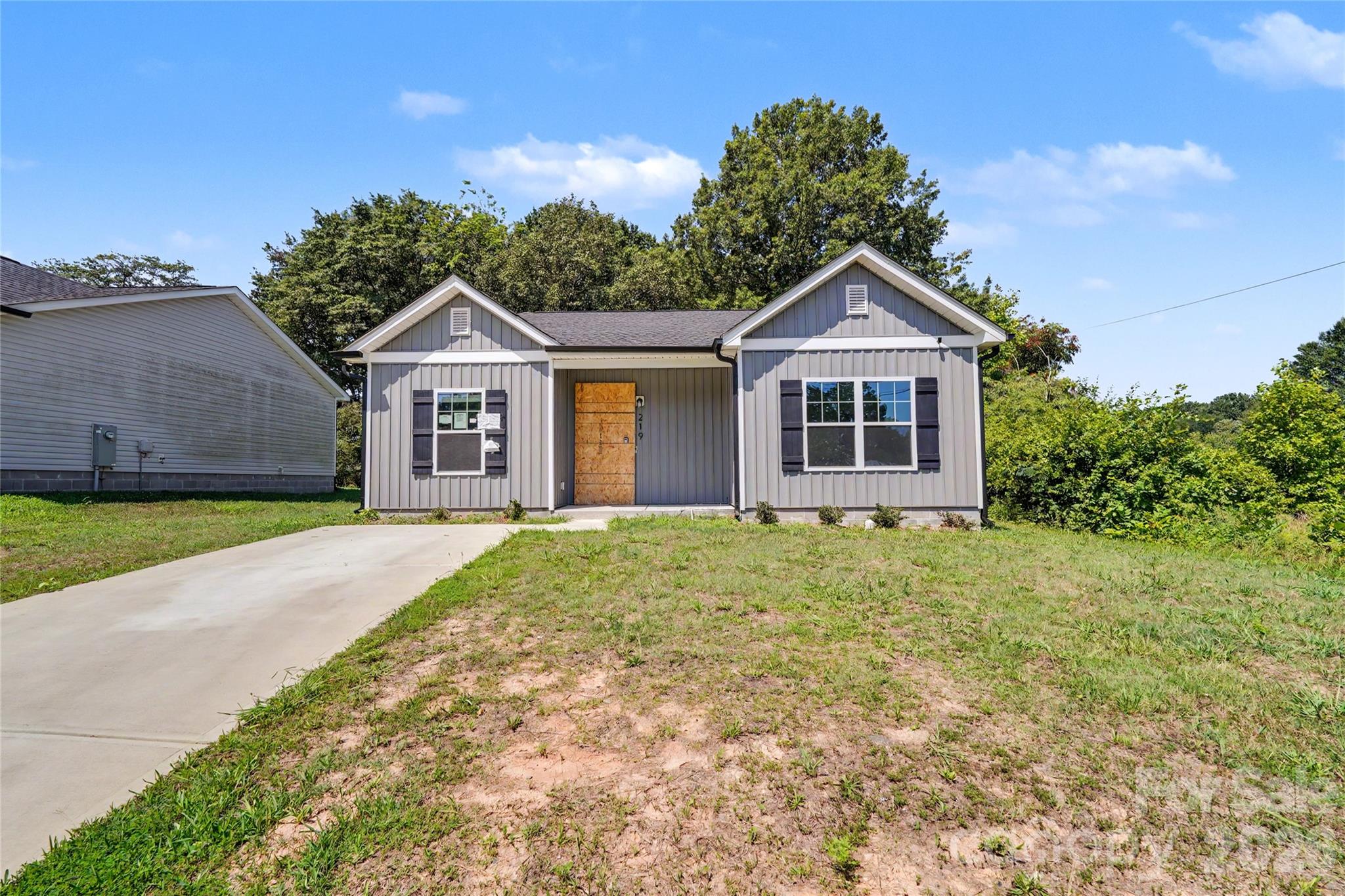 219 N Scruggs Street — Gastonia