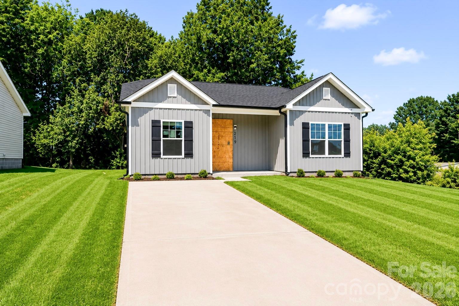 219 N Scruggs Street — Gastonia