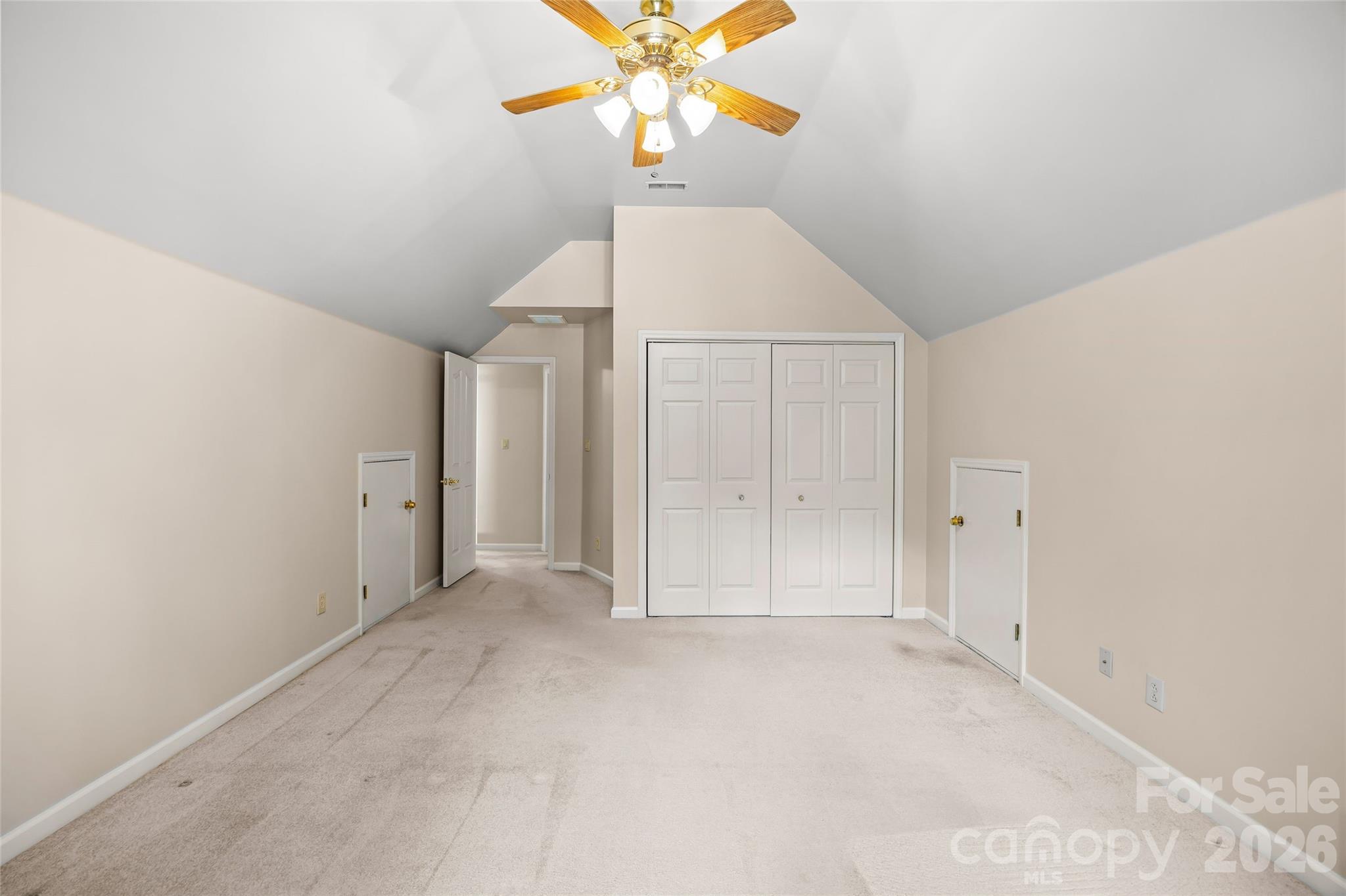 9120 Cameron Wood Drive — Charlotte
