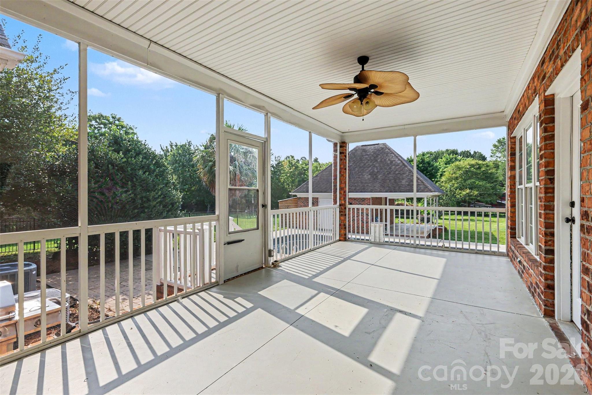 1004 Creekwalk Drive — Stanley
