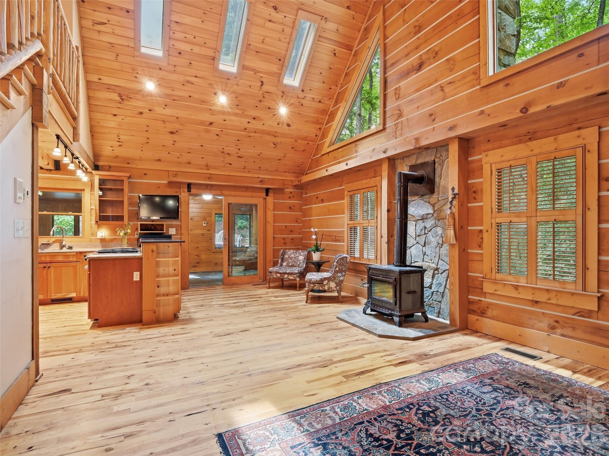 6 Laurel Branch Drive — Black Mountain