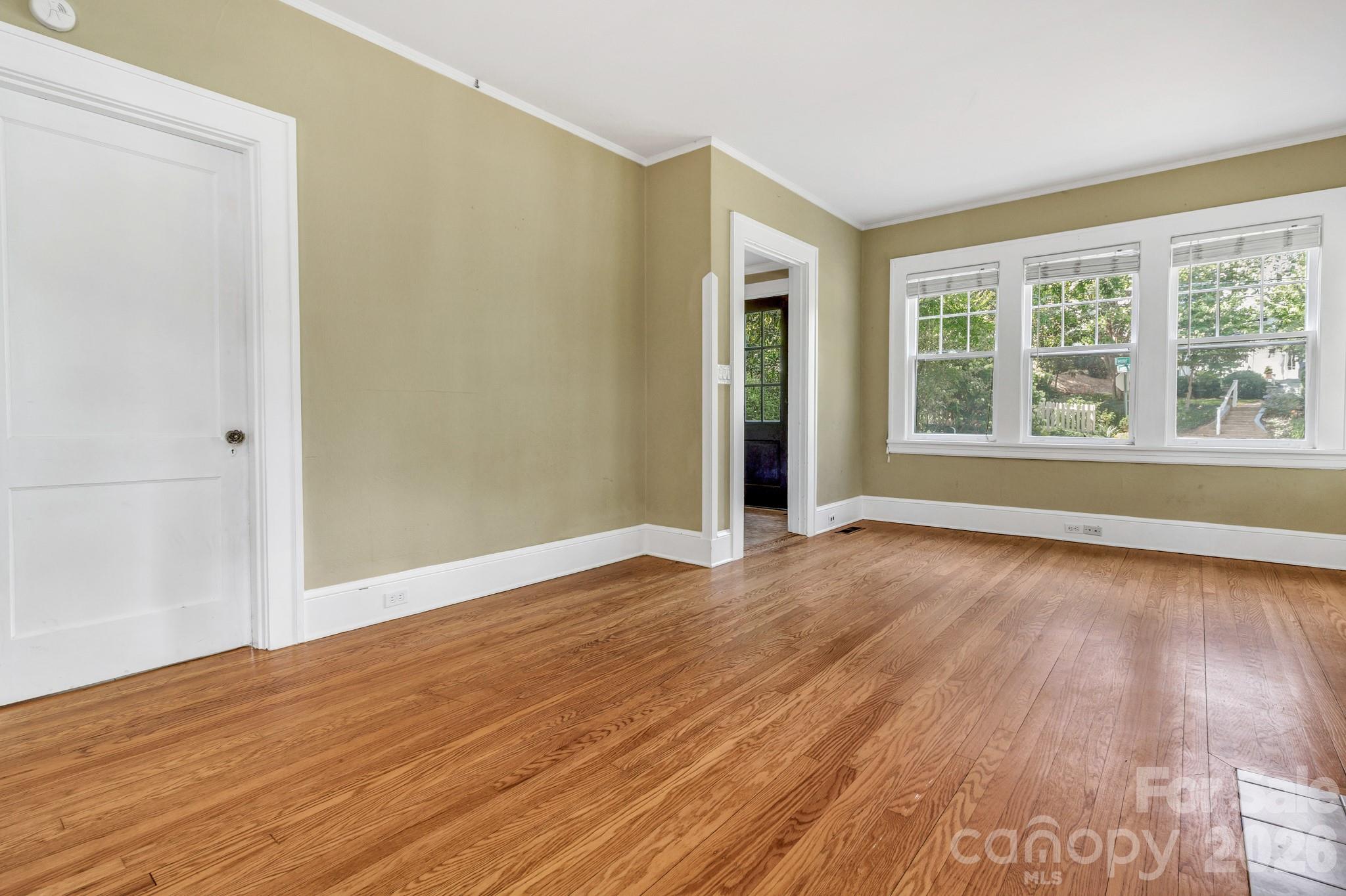 22 Fenner Avenue — Asheville