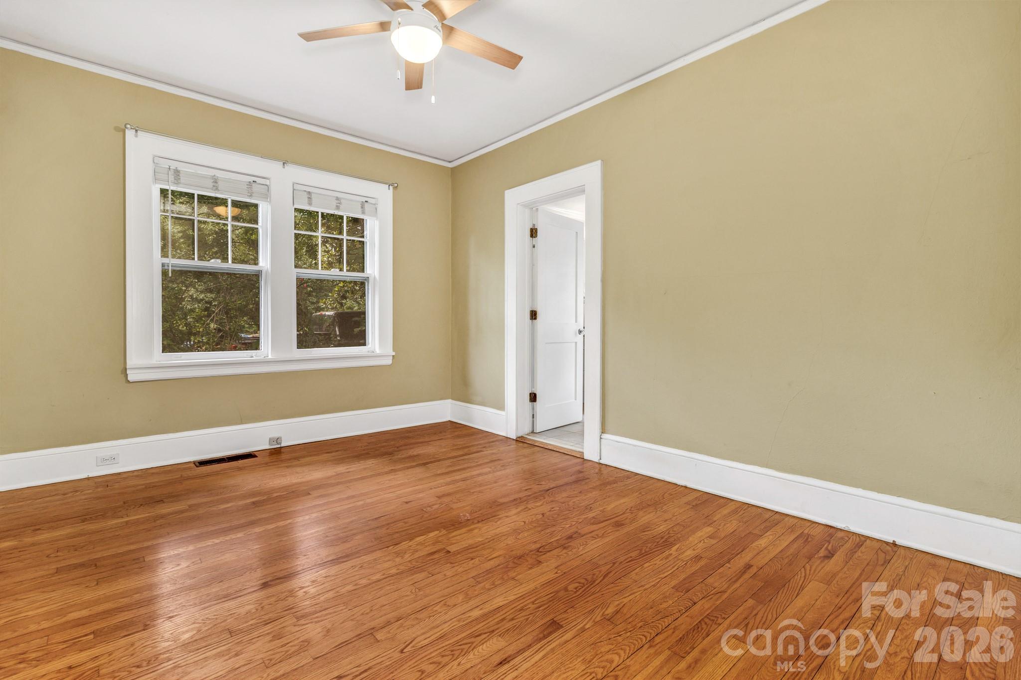 22 Fenner Avenue — Asheville