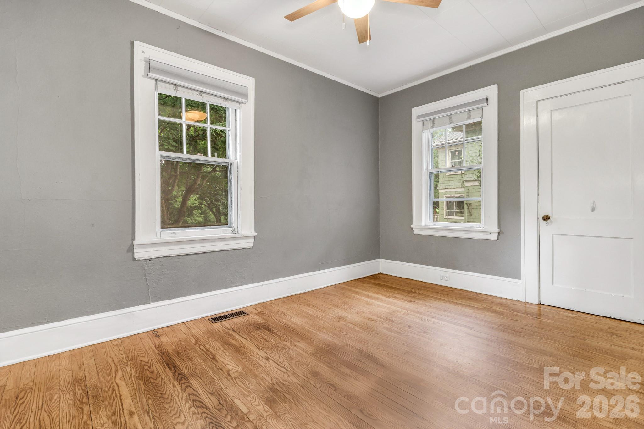 22 Fenner Avenue — Asheville