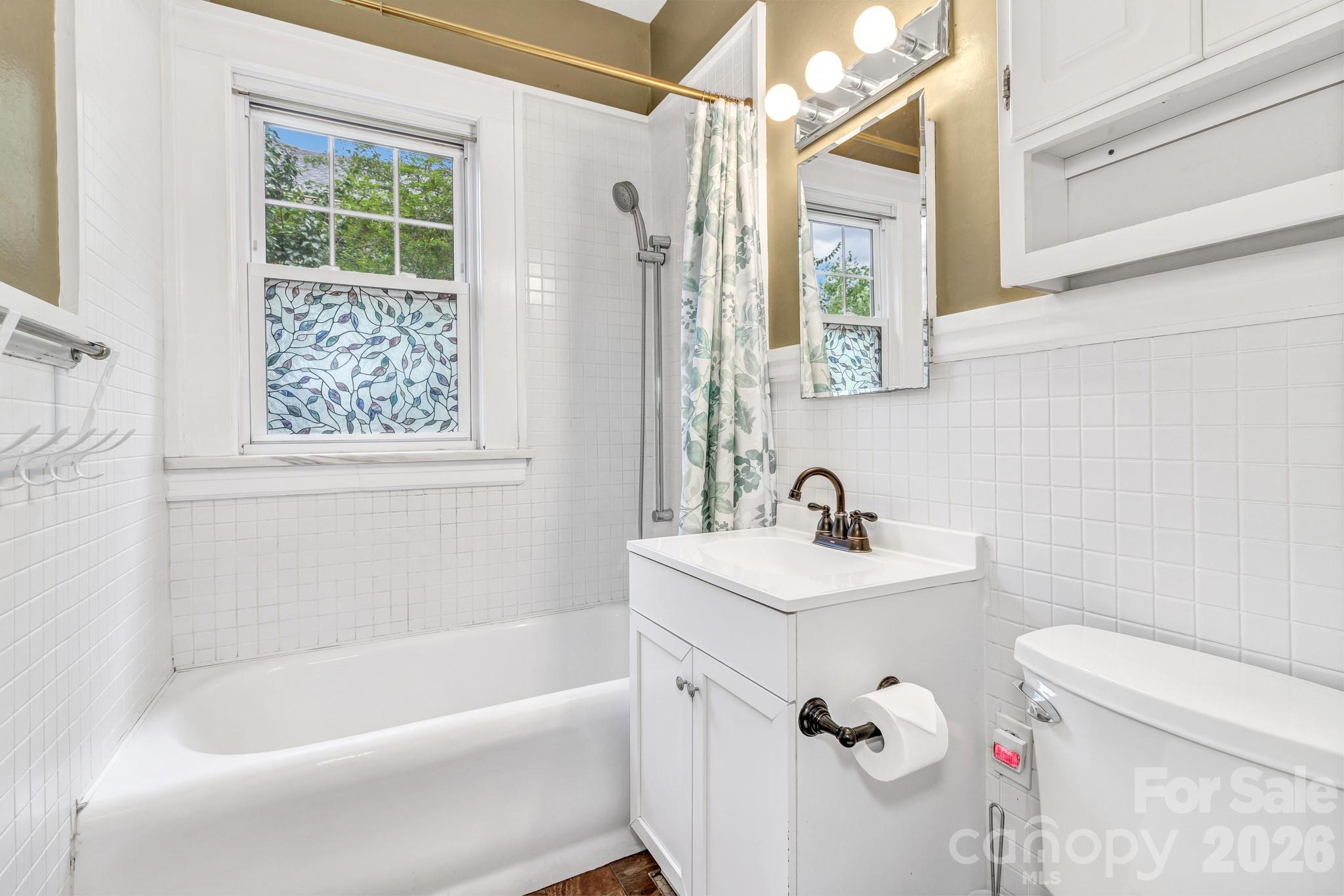 22 Fenner Avenue — Asheville