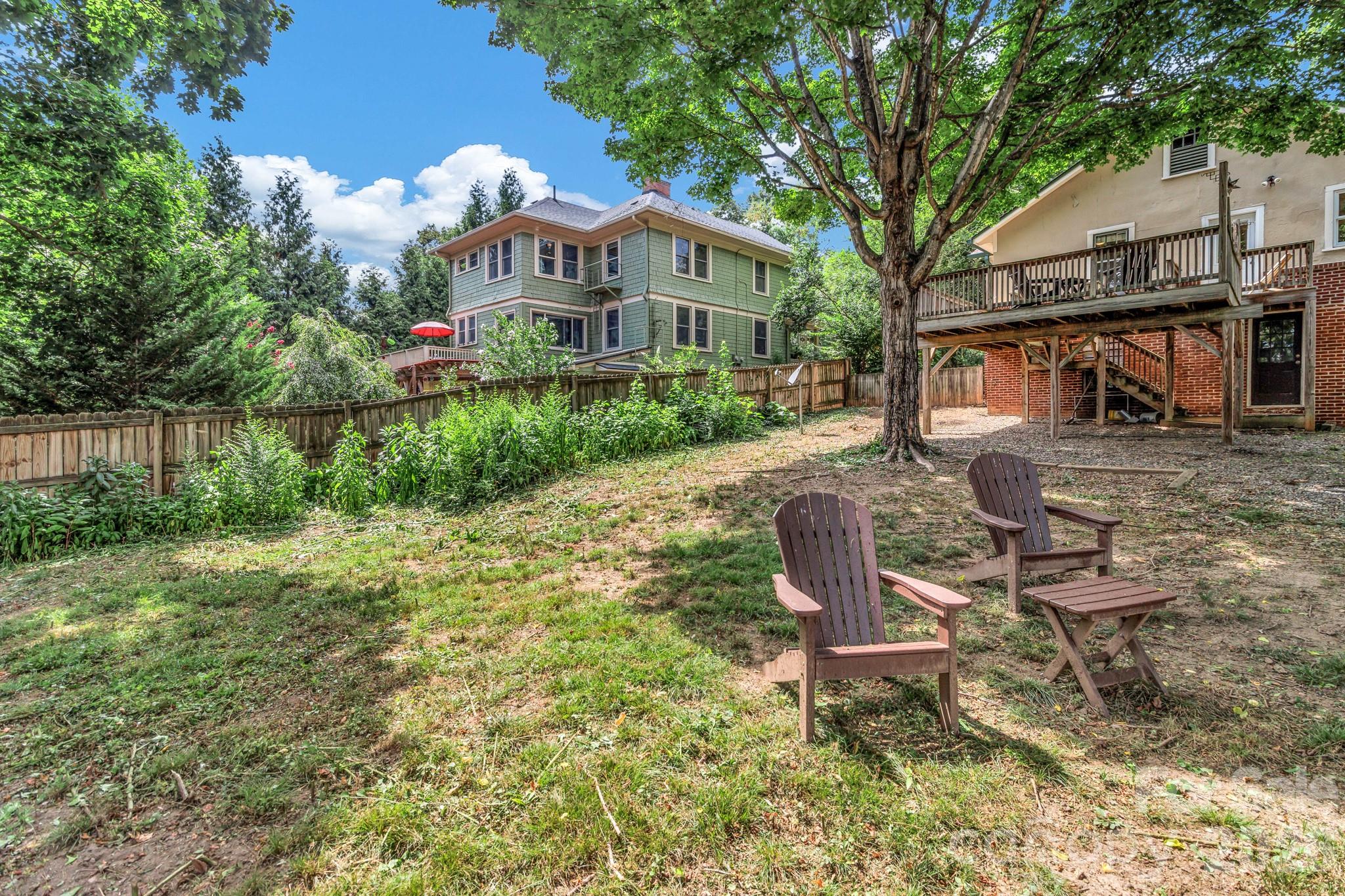 22 Fenner Avenue — Asheville