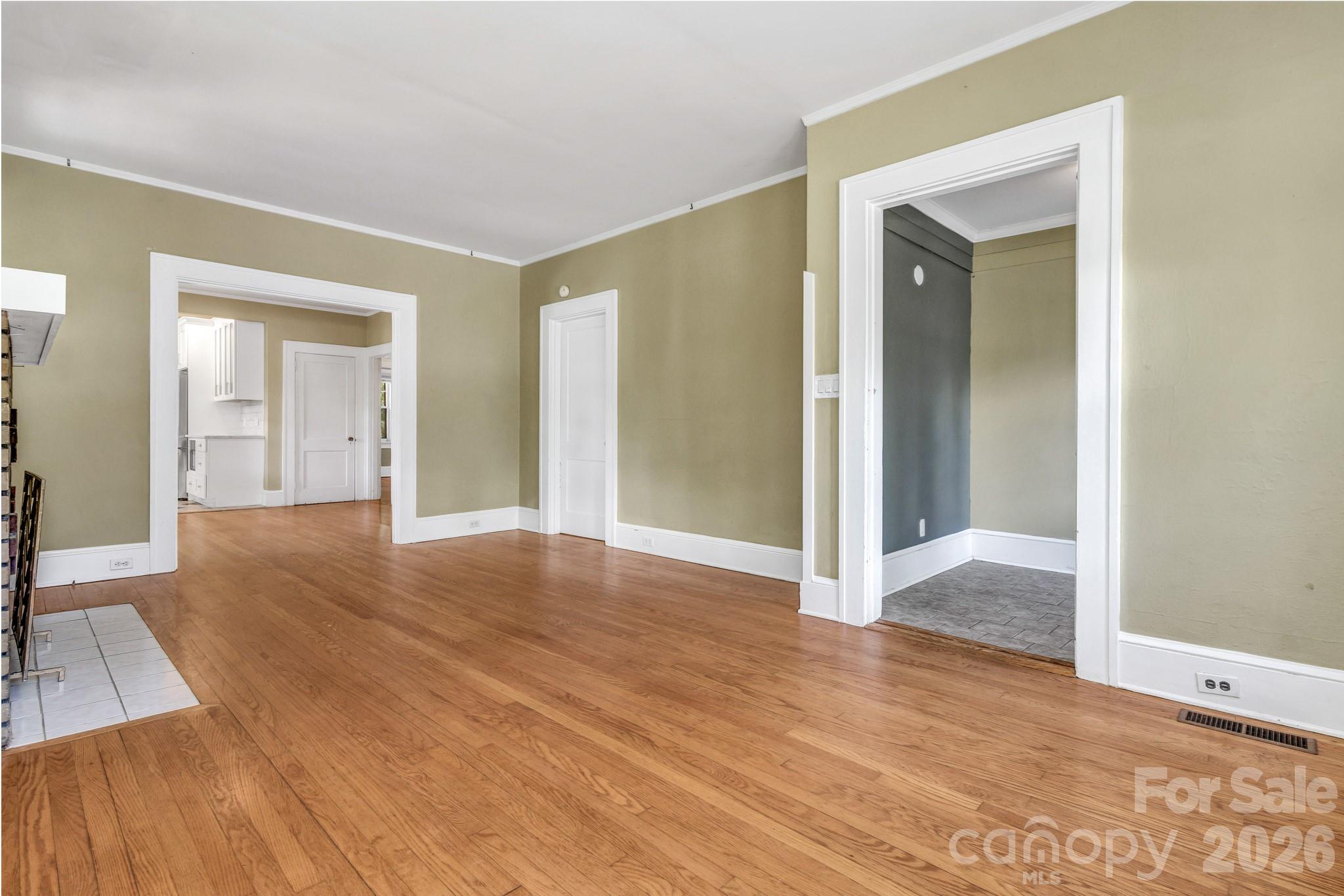 22 Fenner Avenue — Asheville