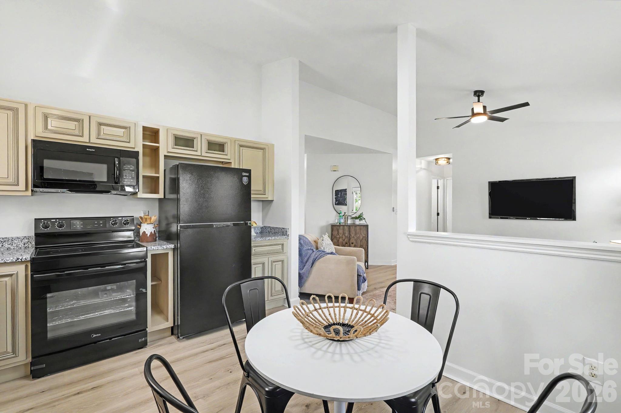 1745 Southwind Drive — Charlotte