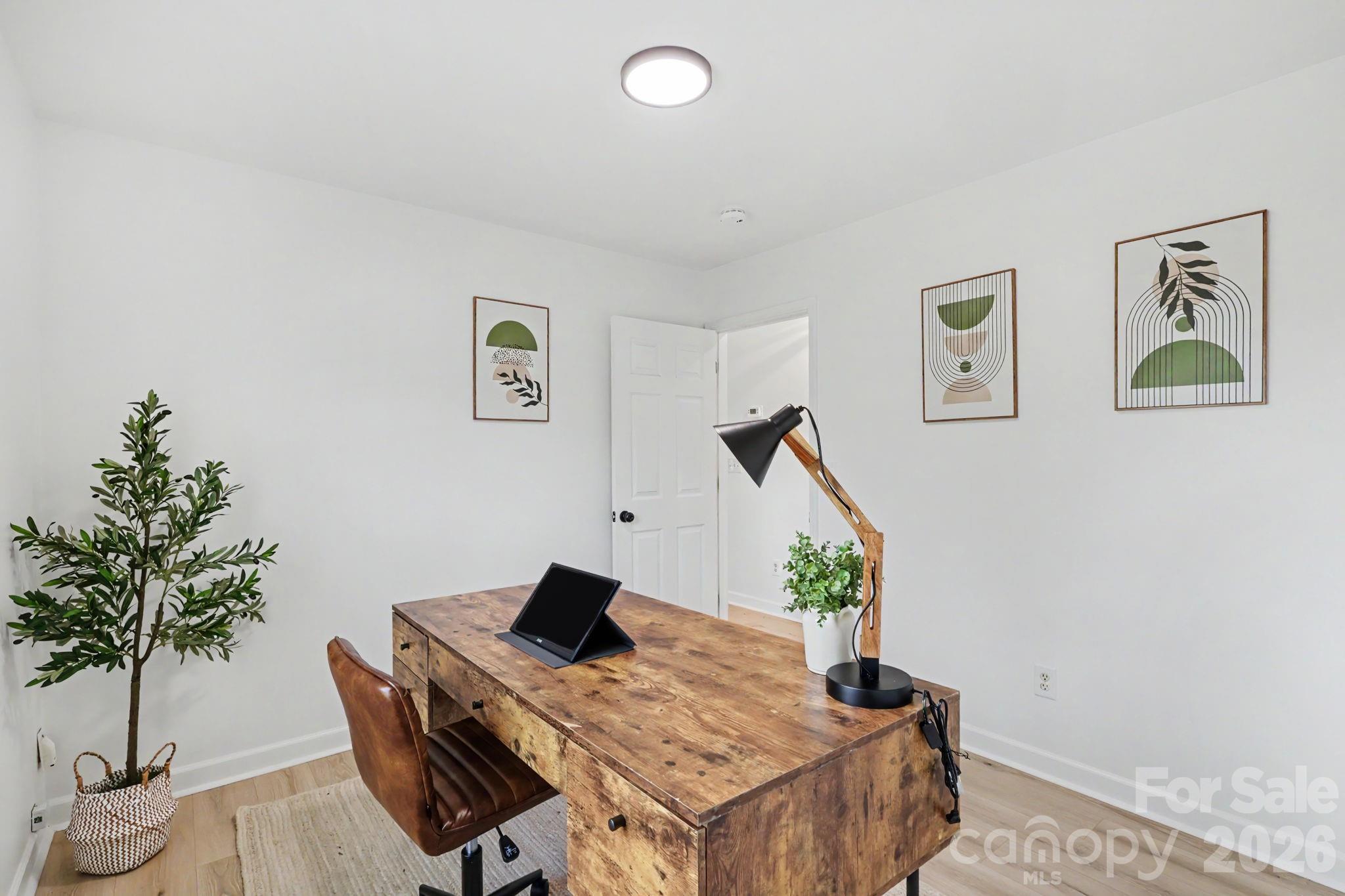 1745 Southwind Drive — Charlotte