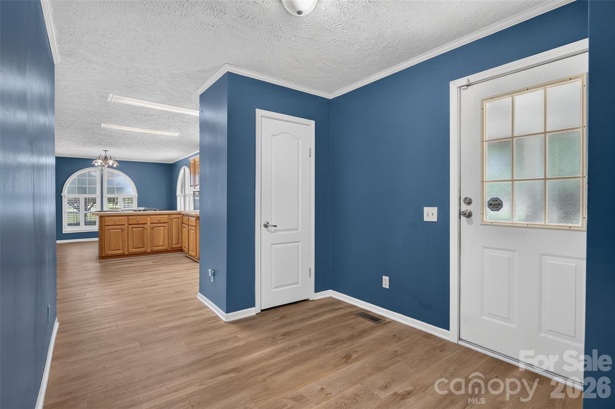 766 Midway Road — Statesville