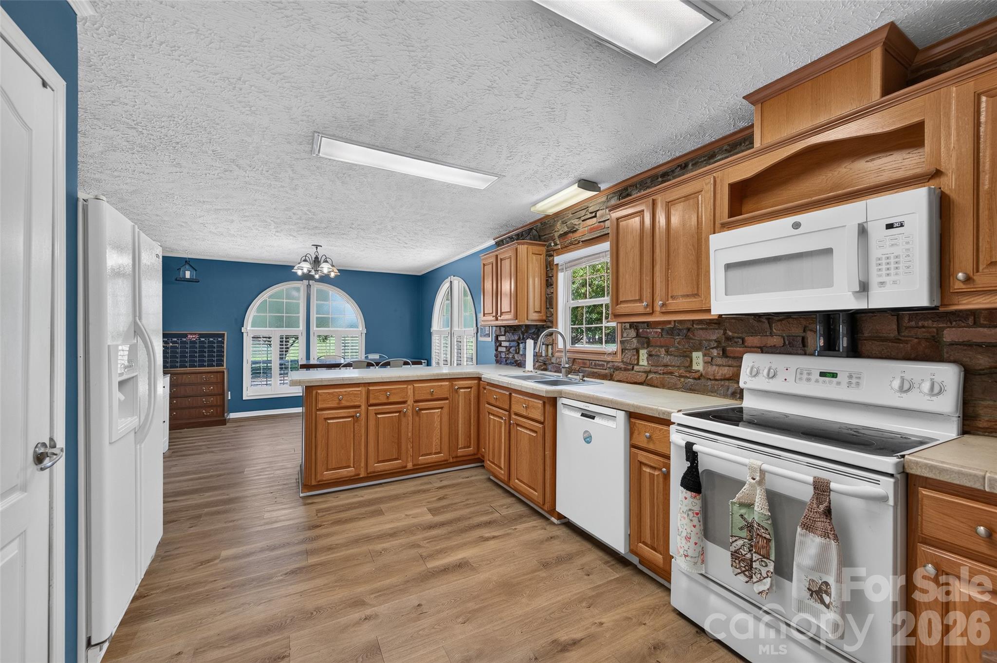 766 Midway Road — Statesville