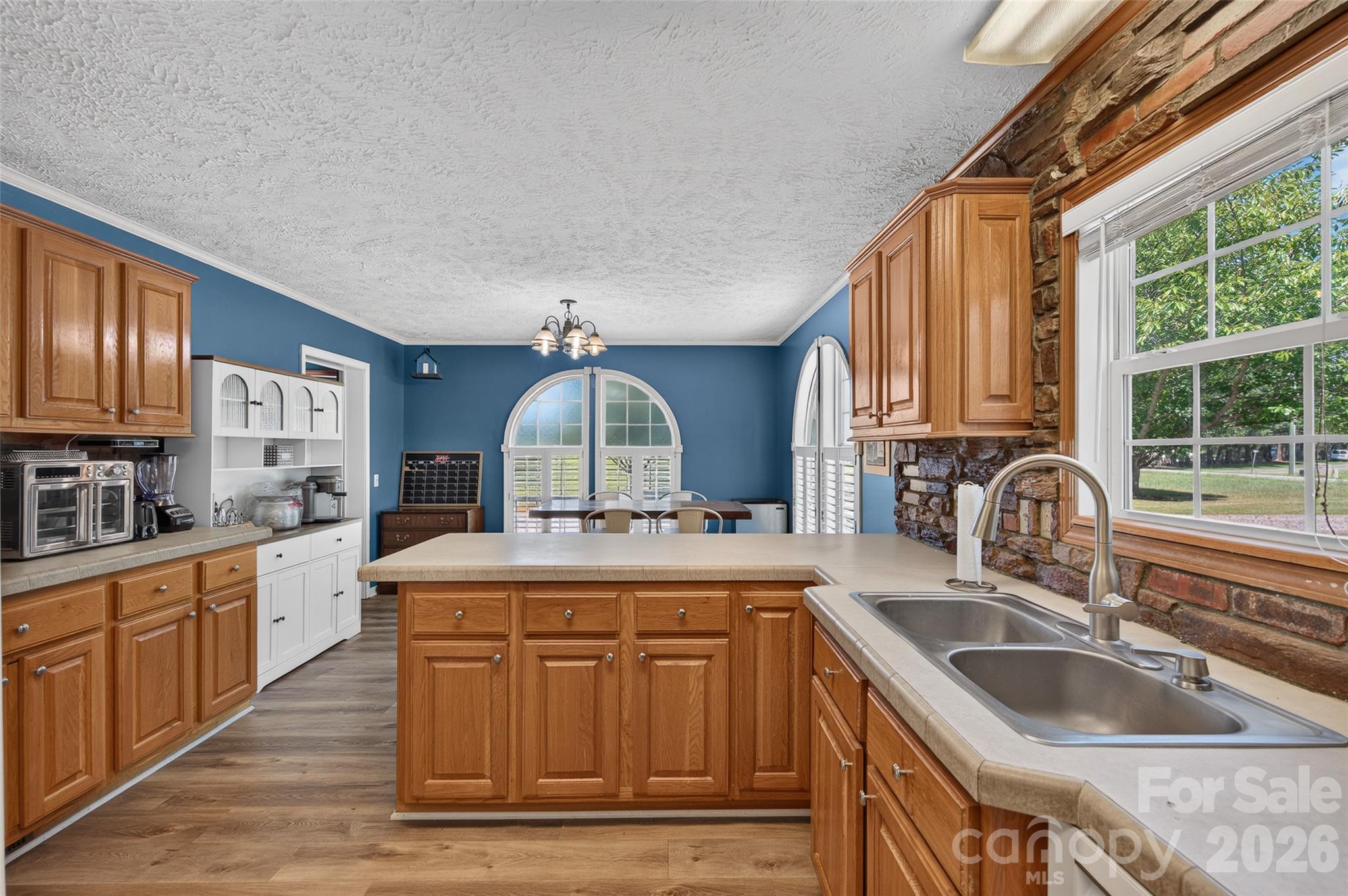 766 Midway Road — Statesville
