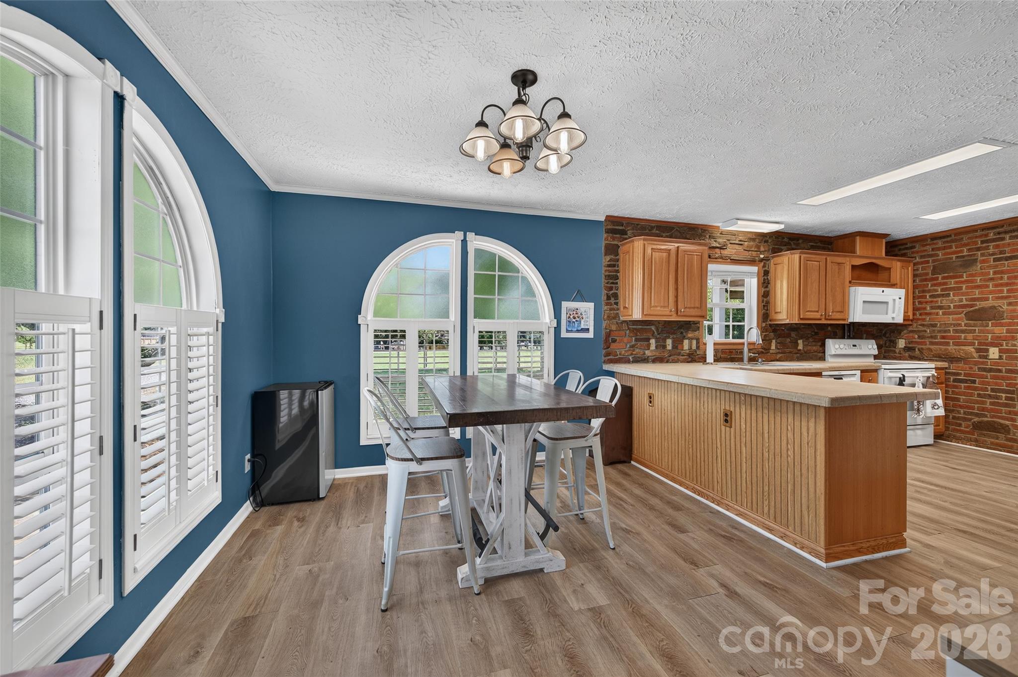 766 Midway Road — Statesville