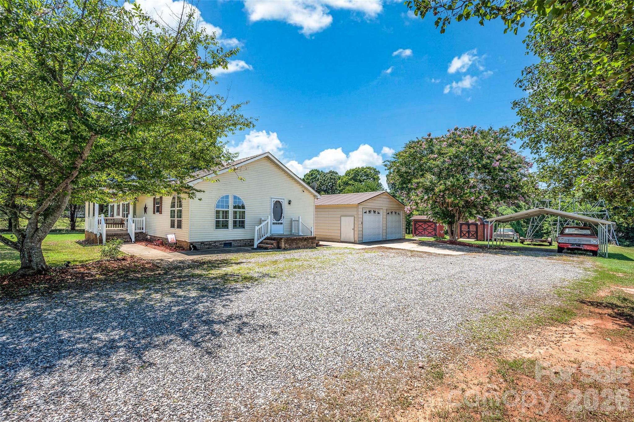 766 Midway Road — Statesville