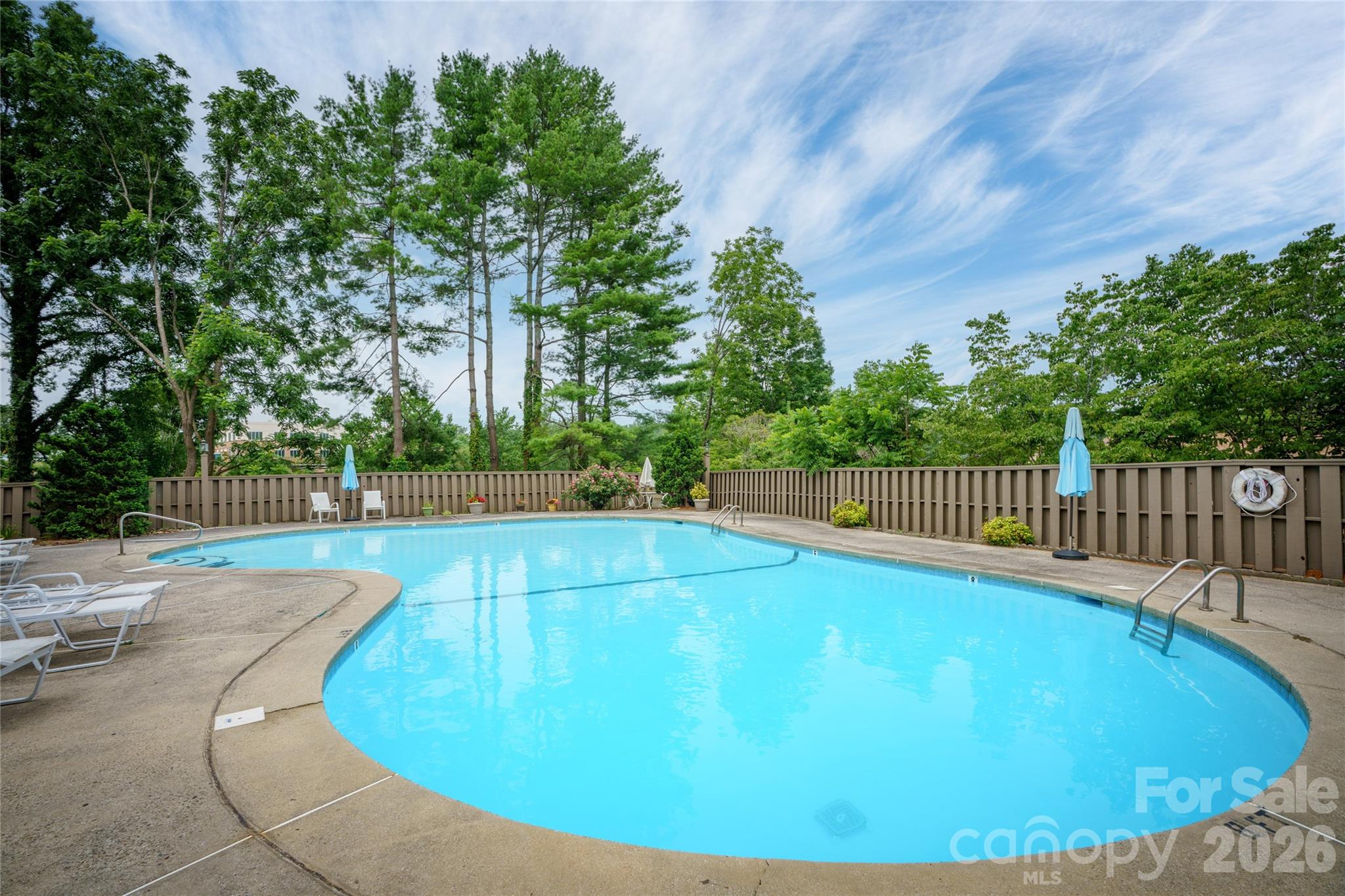 106 Deerlake Drive — Asheville