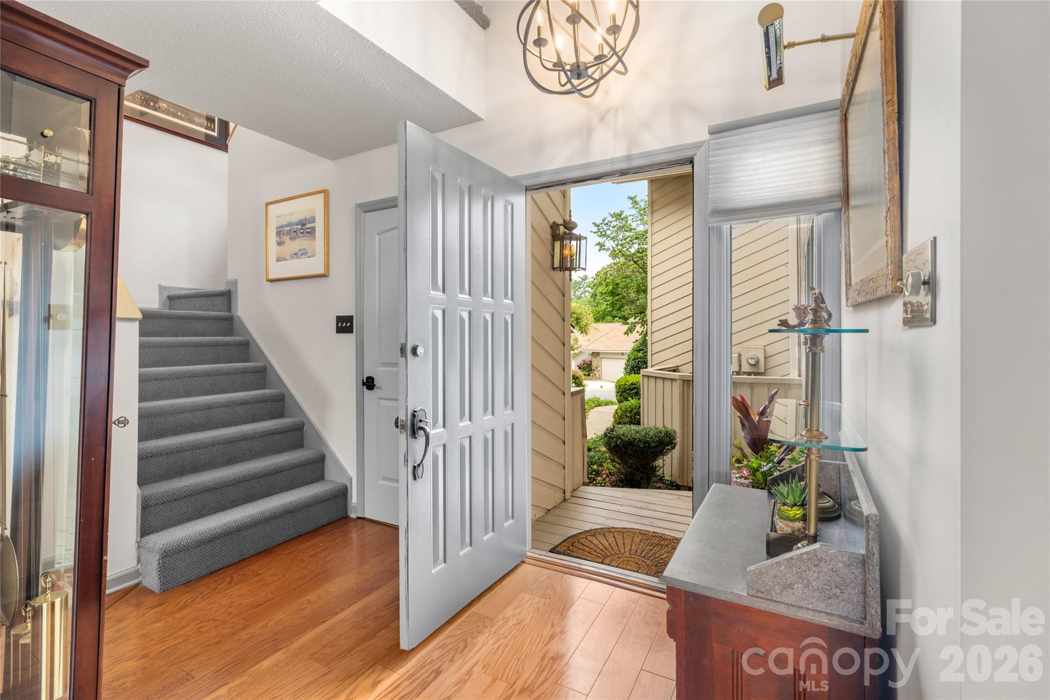 106 Deerlake Drive — Asheville