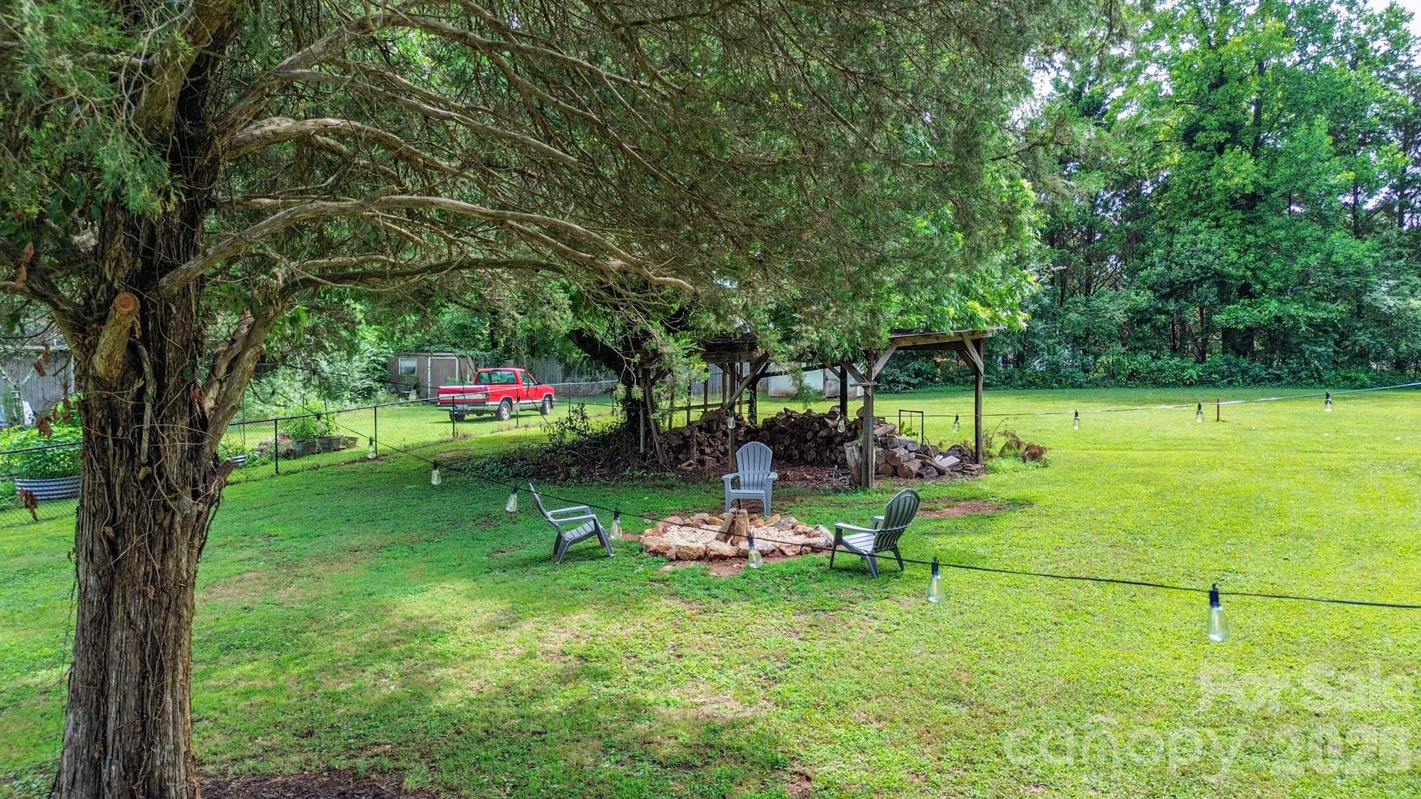 926 Salem Church Road — Lincolnton