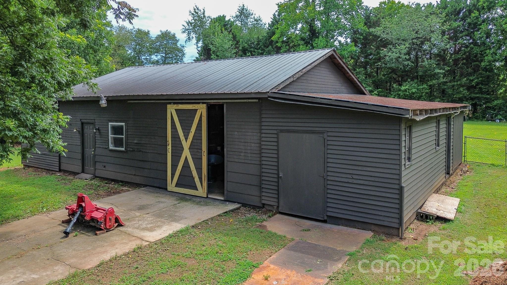 926 Salem Church Road — Lincolnton