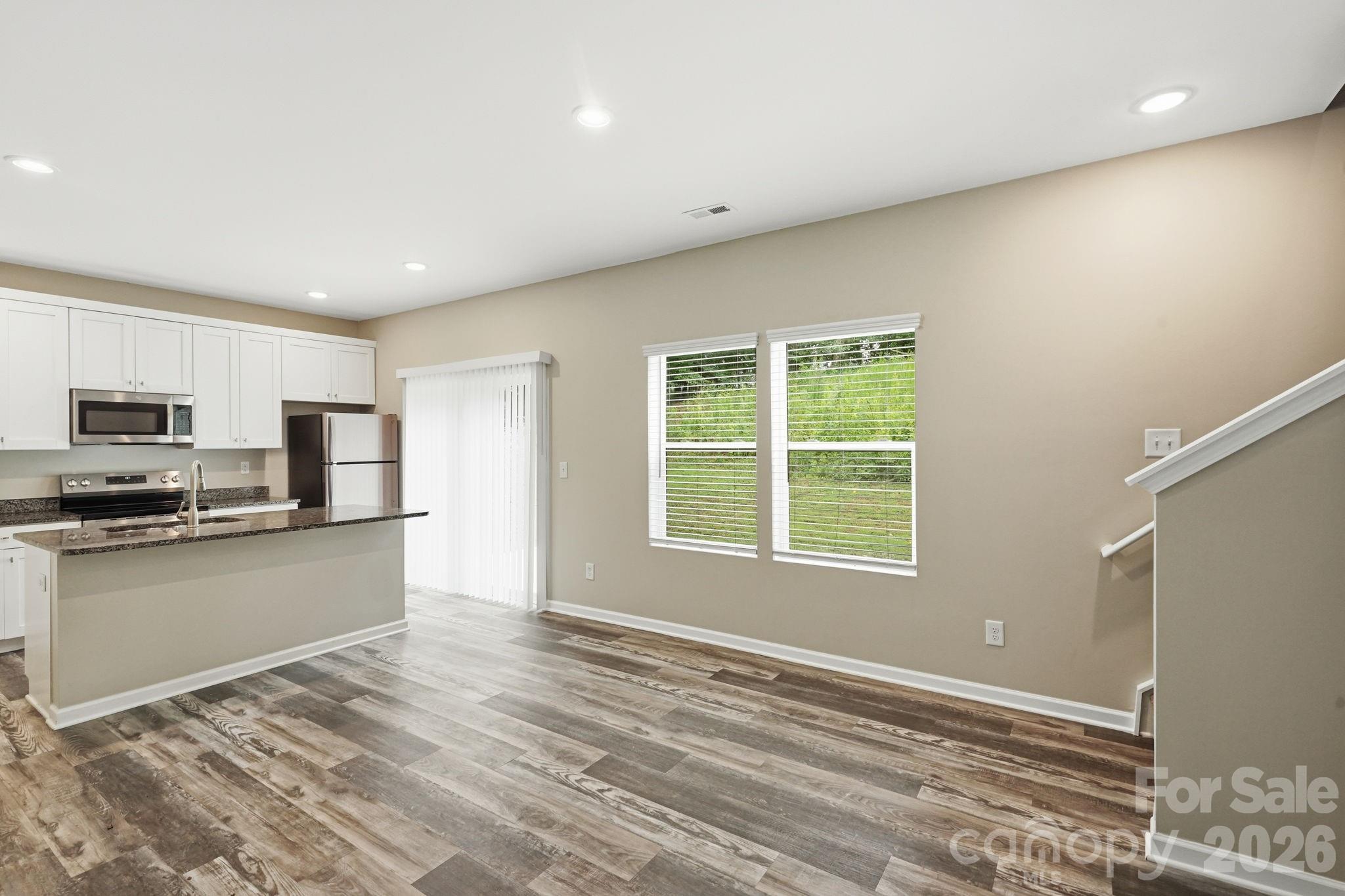 248 Valleybrook Lane — Troutman