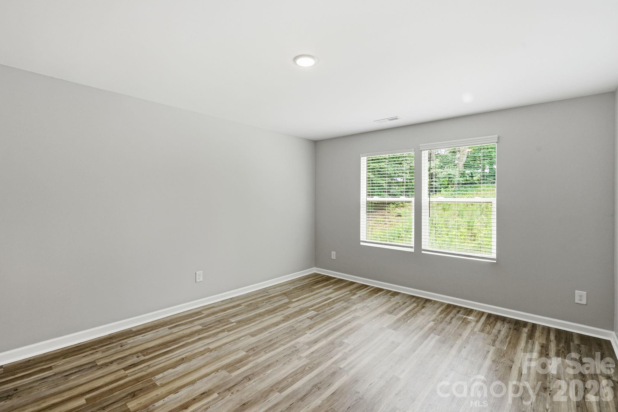 248 Valleybrook Lane — Troutman