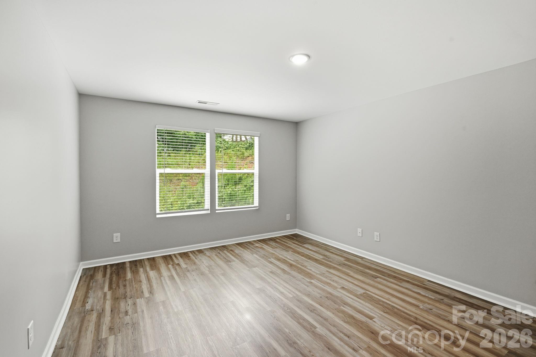 248 Valleybrook Lane — Troutman