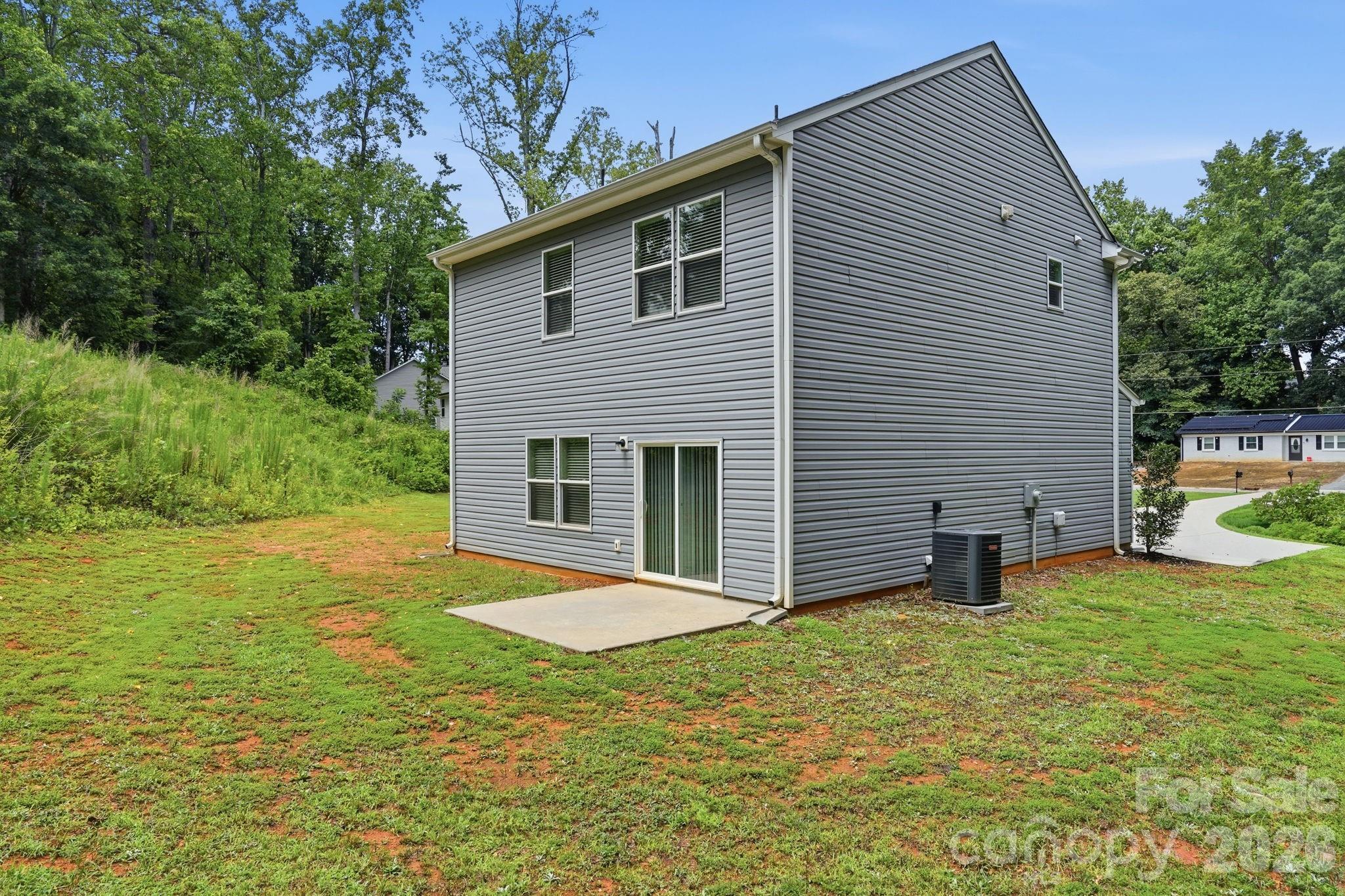248 Valleybrook Lane — Troutman