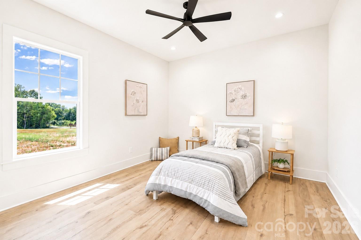 121 Juniper Road — Mooresville