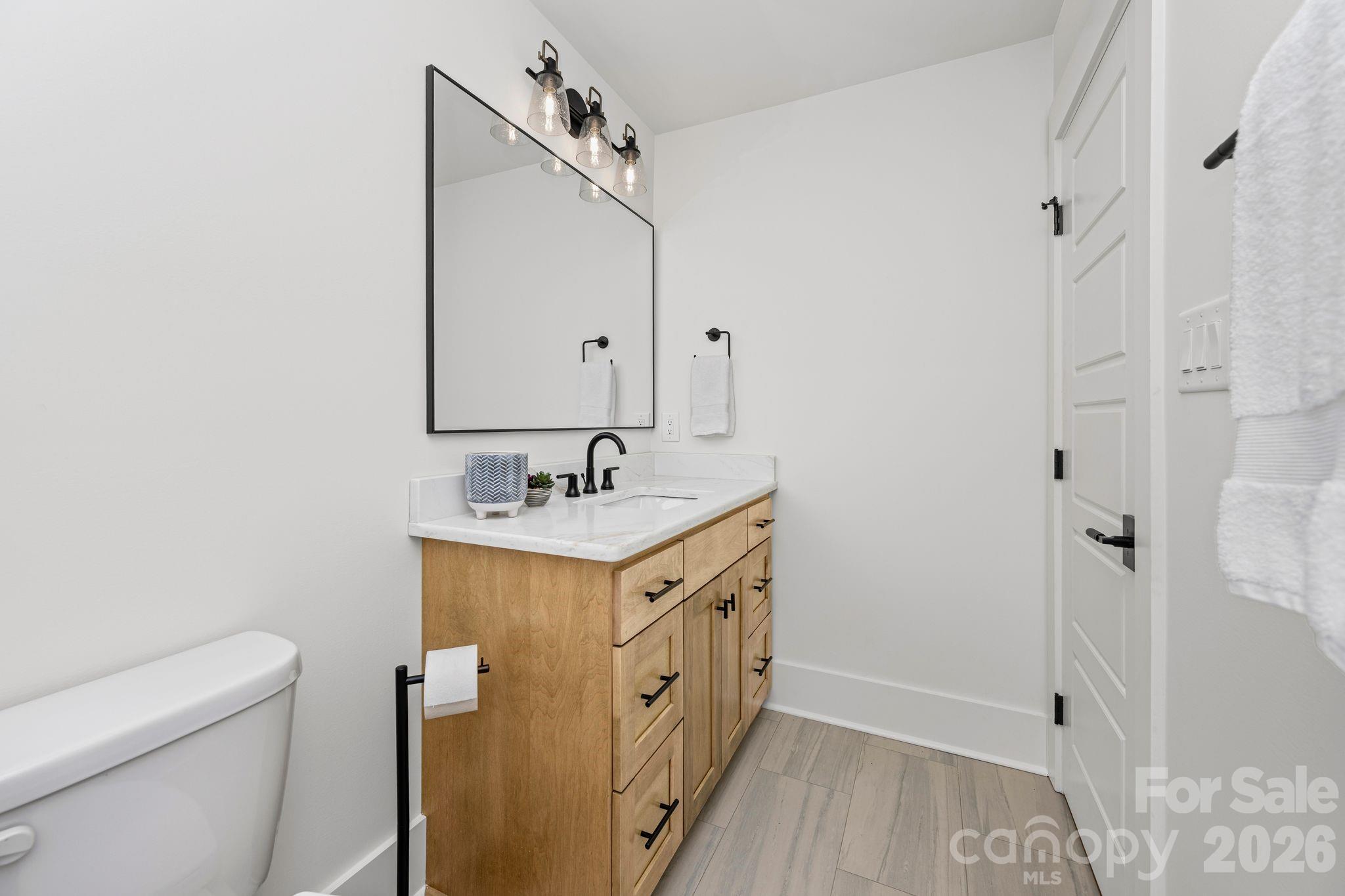 121 Juniper Road — Mooresville