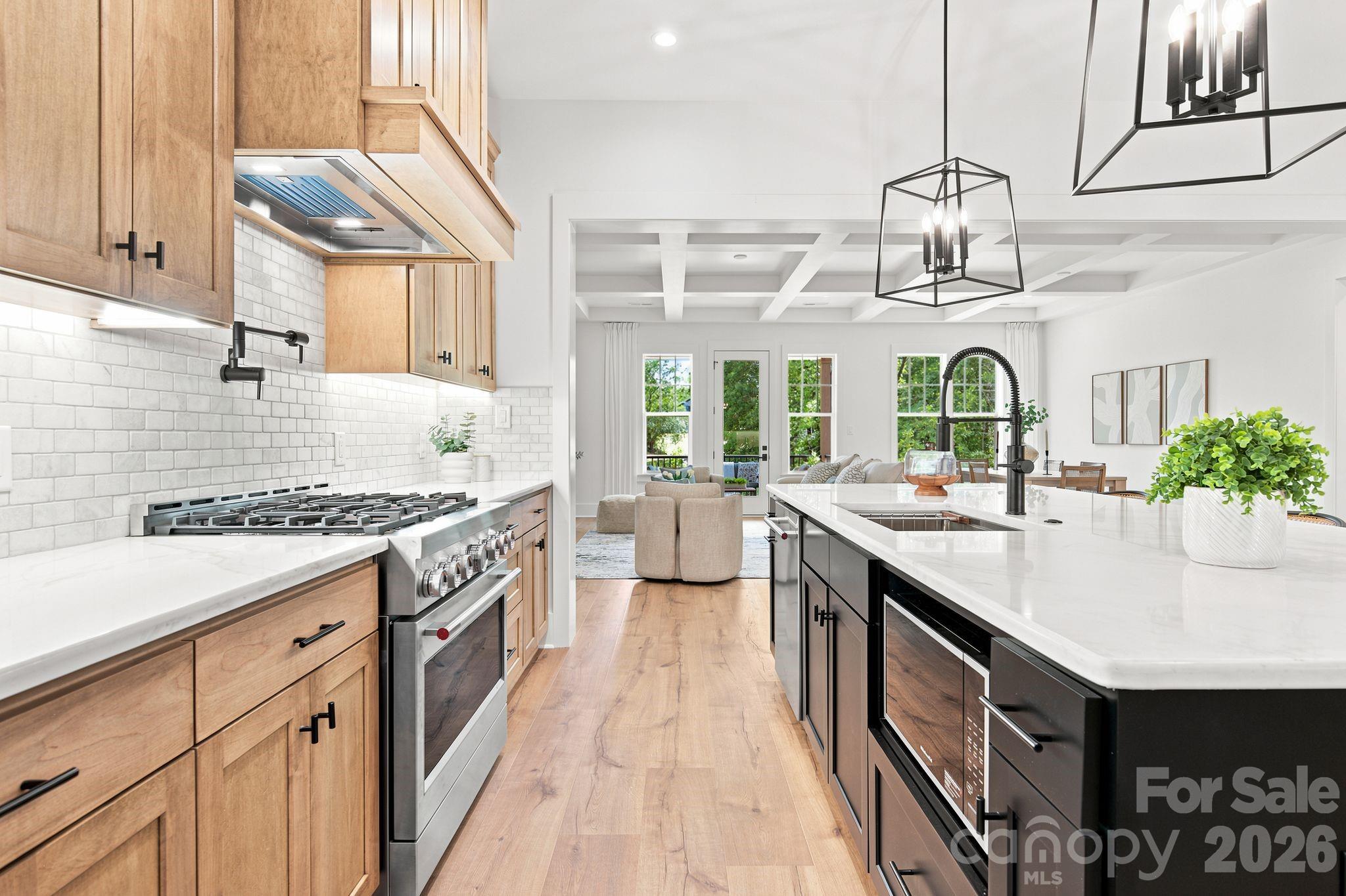121 Juniper Road — Mooresville