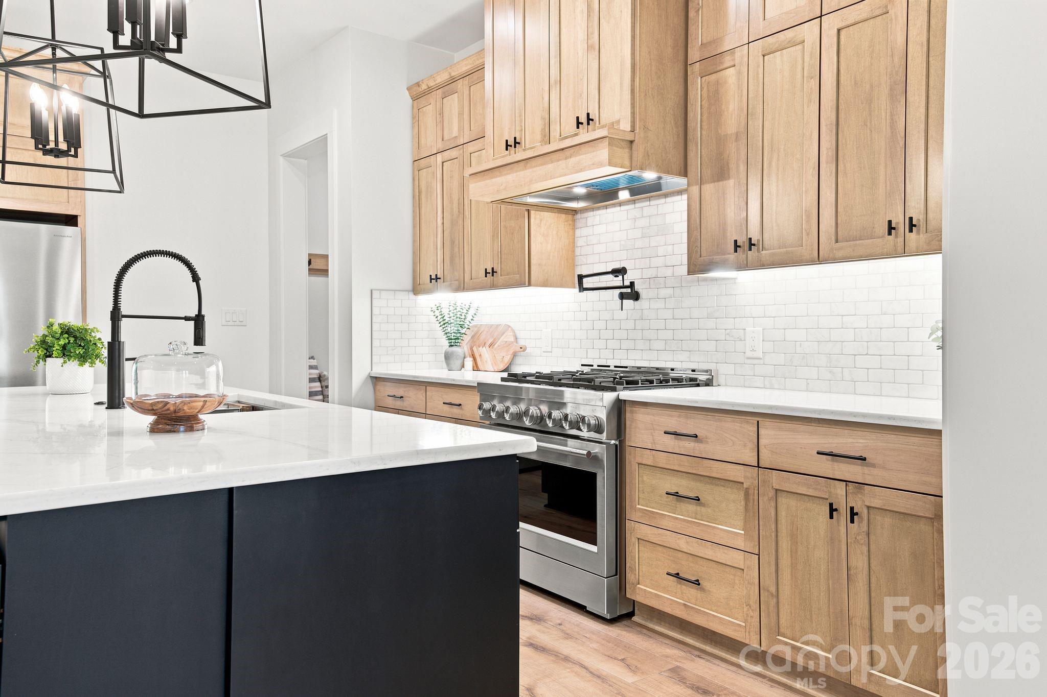 121 Juniper Road — Mooresville