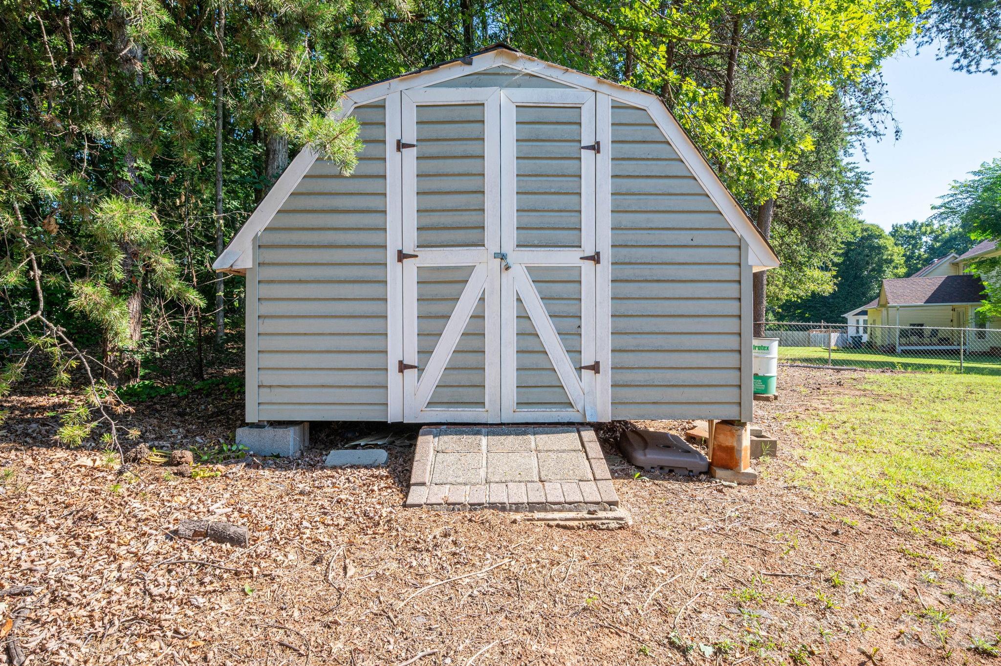 4503 Briarcreek Road — Maiden