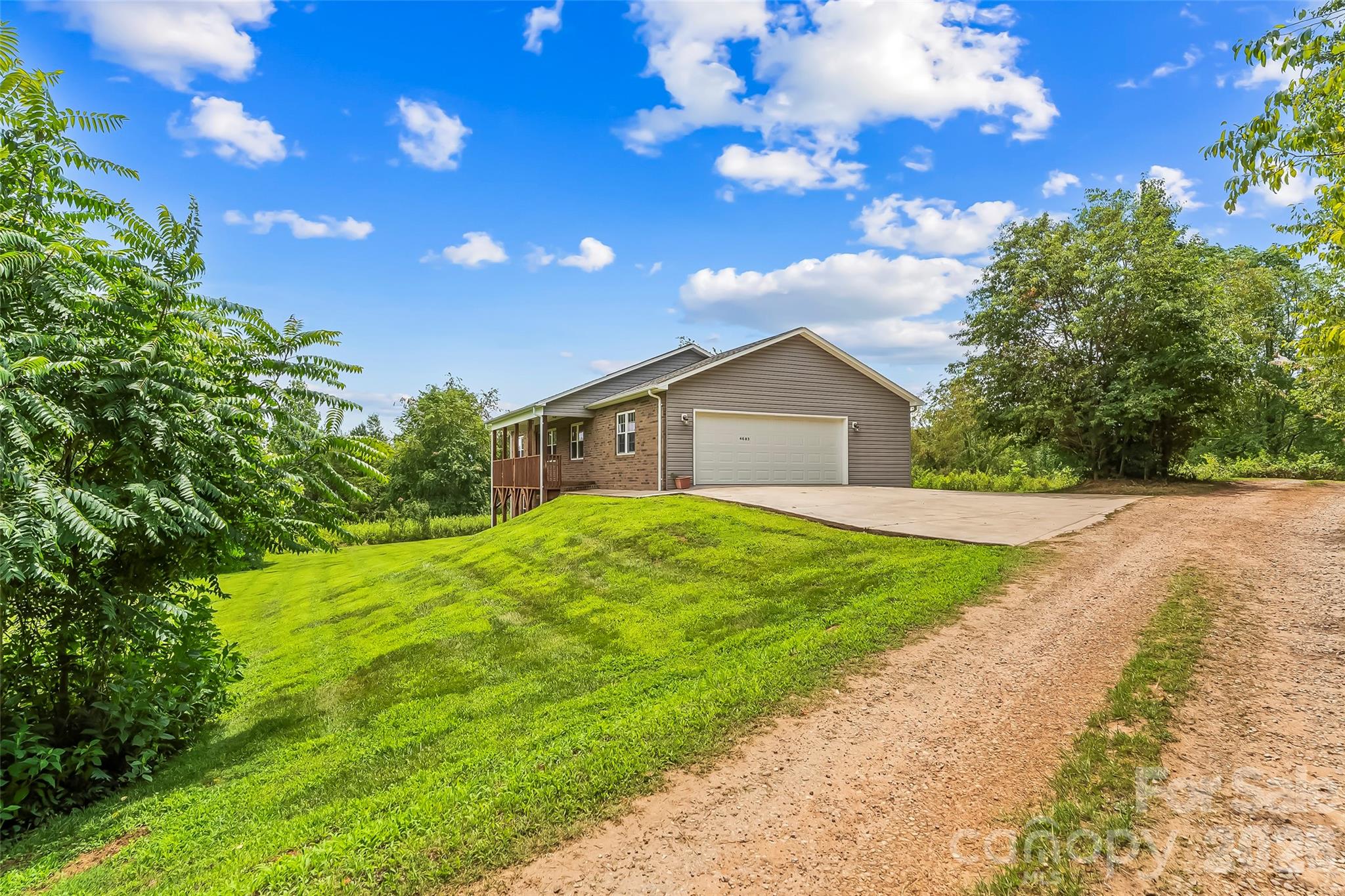 4683 Hickory Nut Ridge Road — Granite Falls
