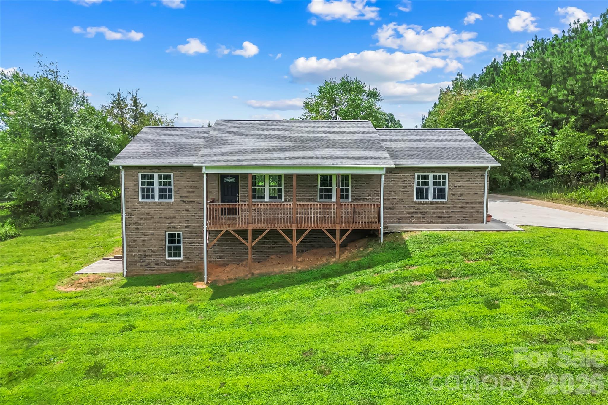 4683 Hickory Nut Ridge Road — Granite Falls
