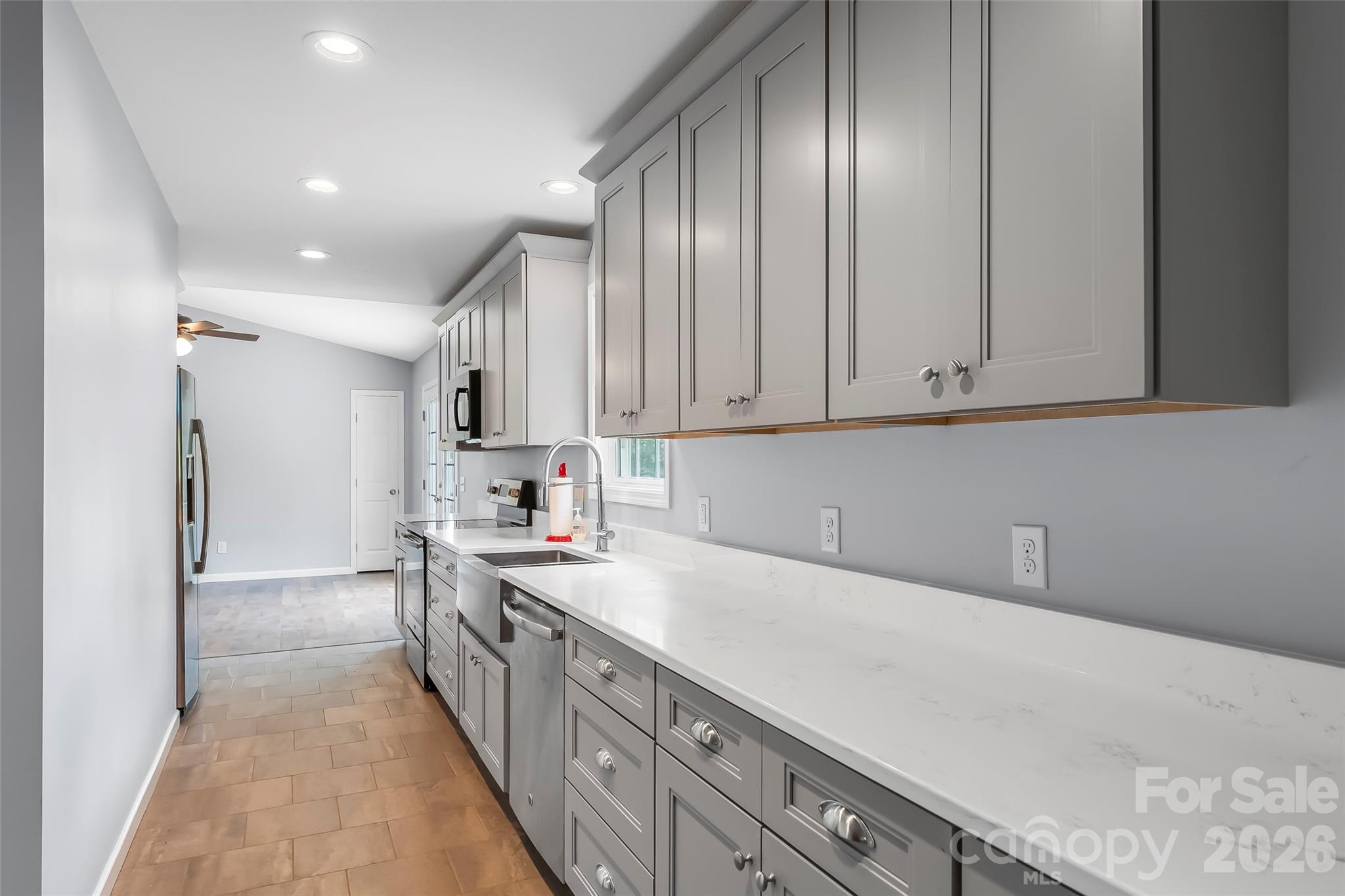4683 Hickory Nut Ridge Road — Granite Falls