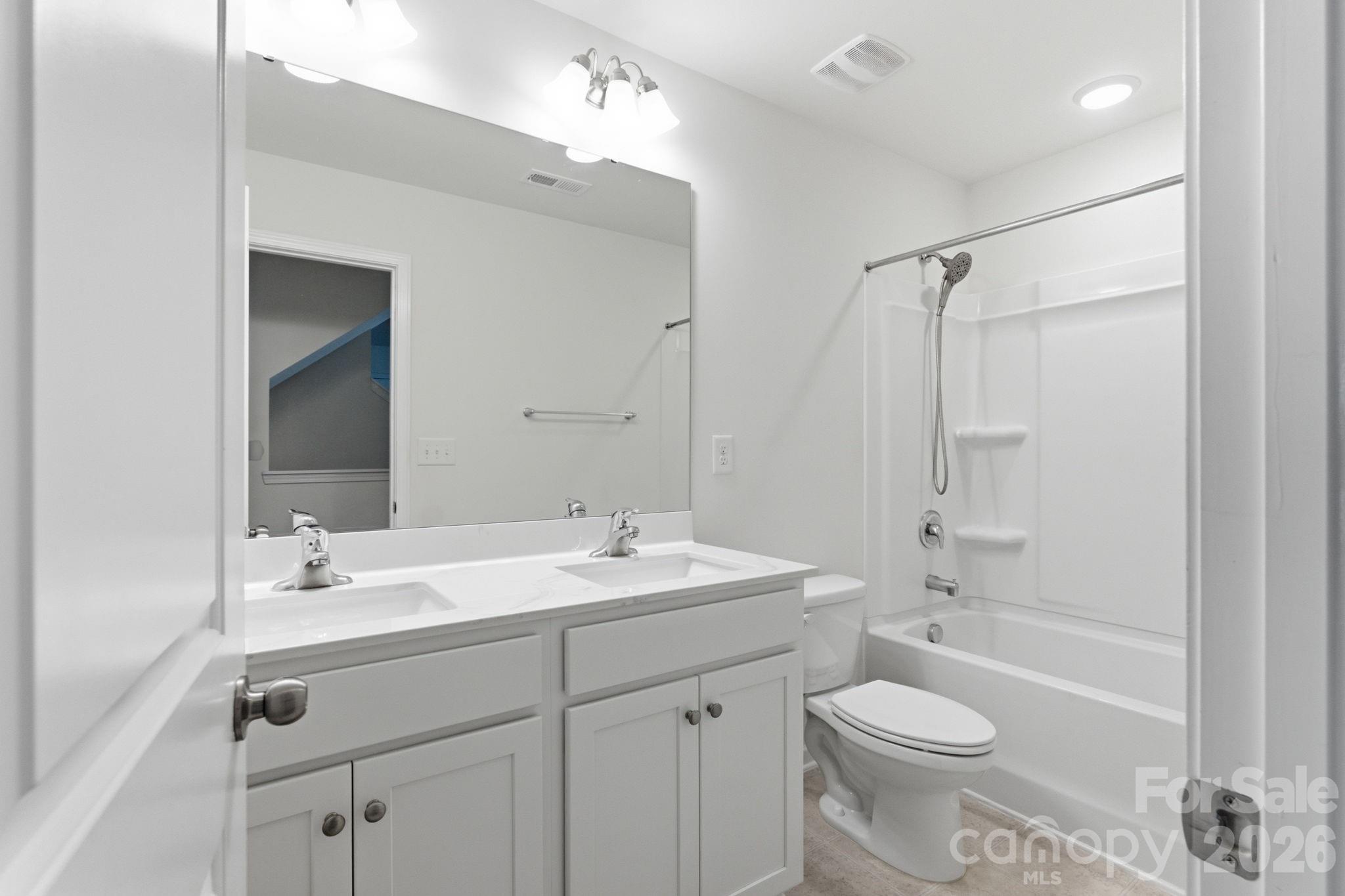 4028 Brazos Street — Charlotte