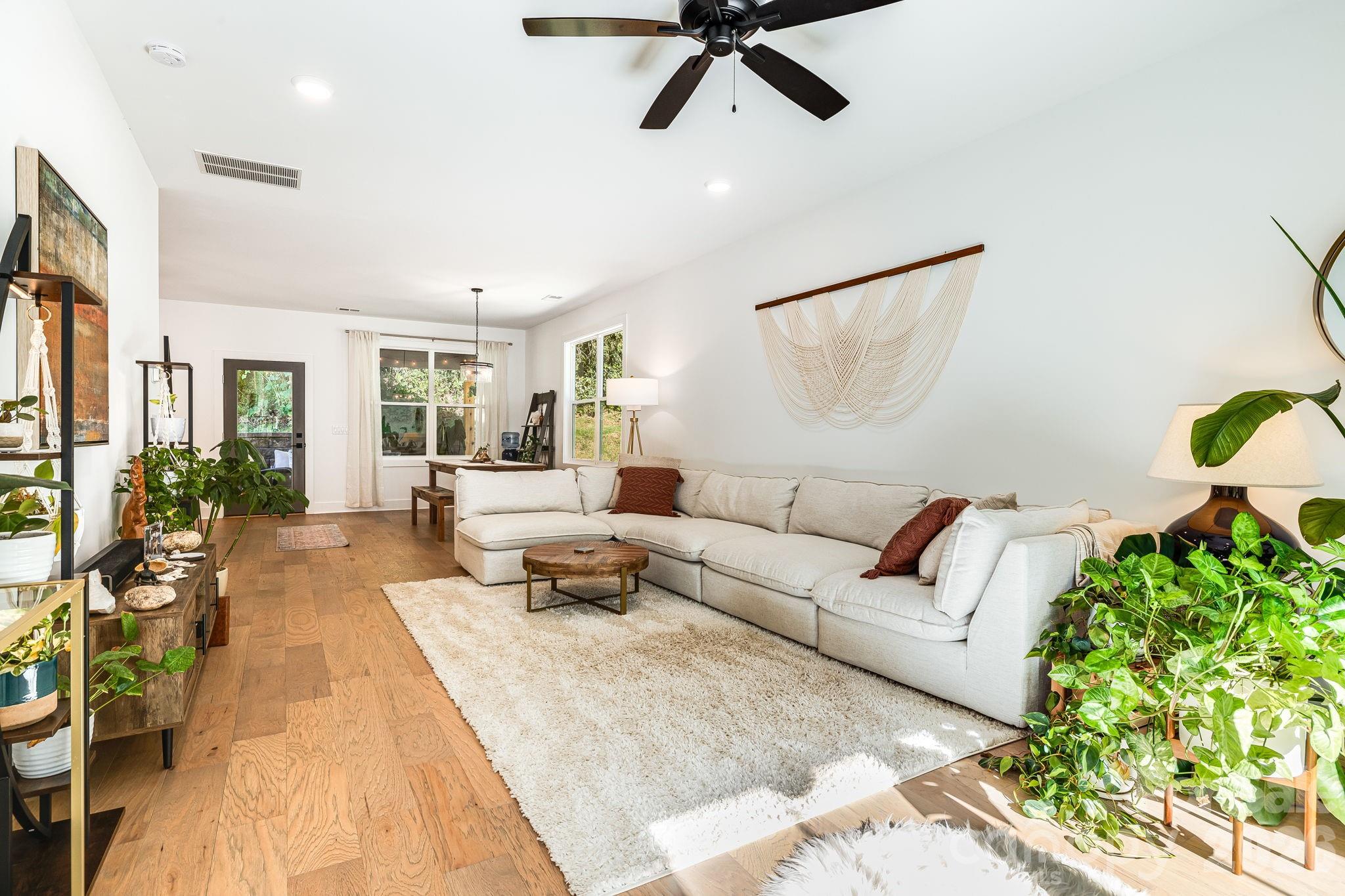 108 Glendale Avenue — Asheville