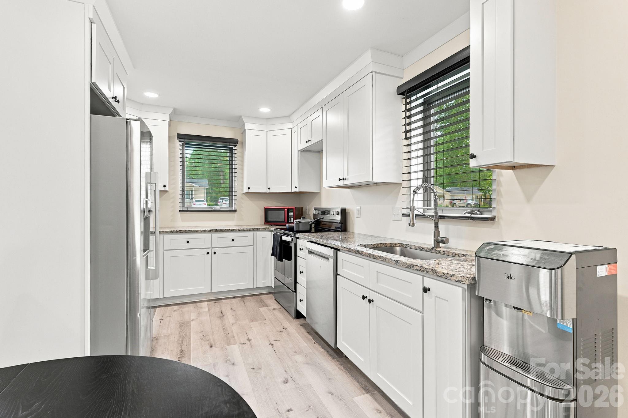 108 W Lee Avenue — Bessemer City