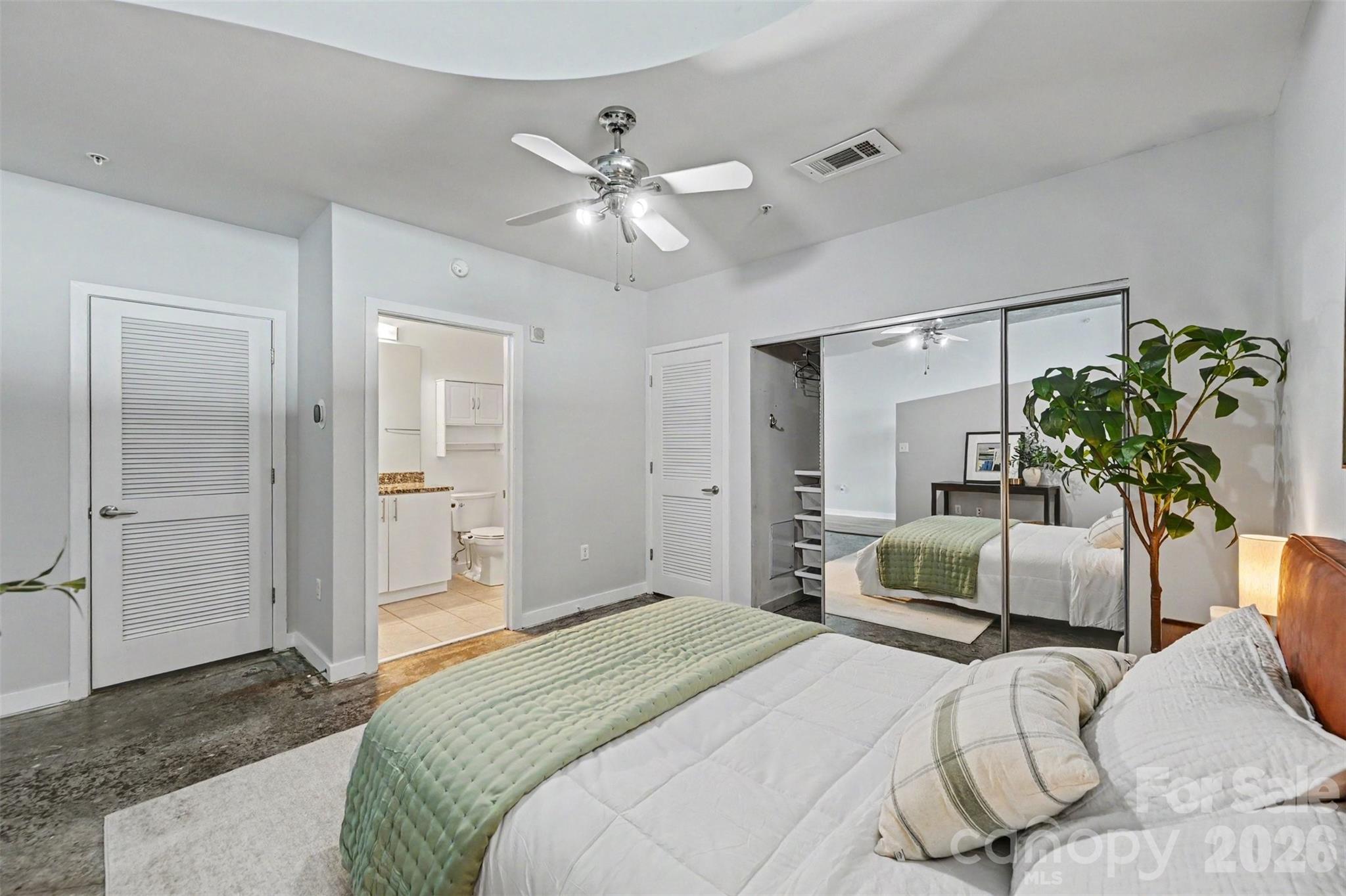 210 N Church Street #2608 — Charlotte