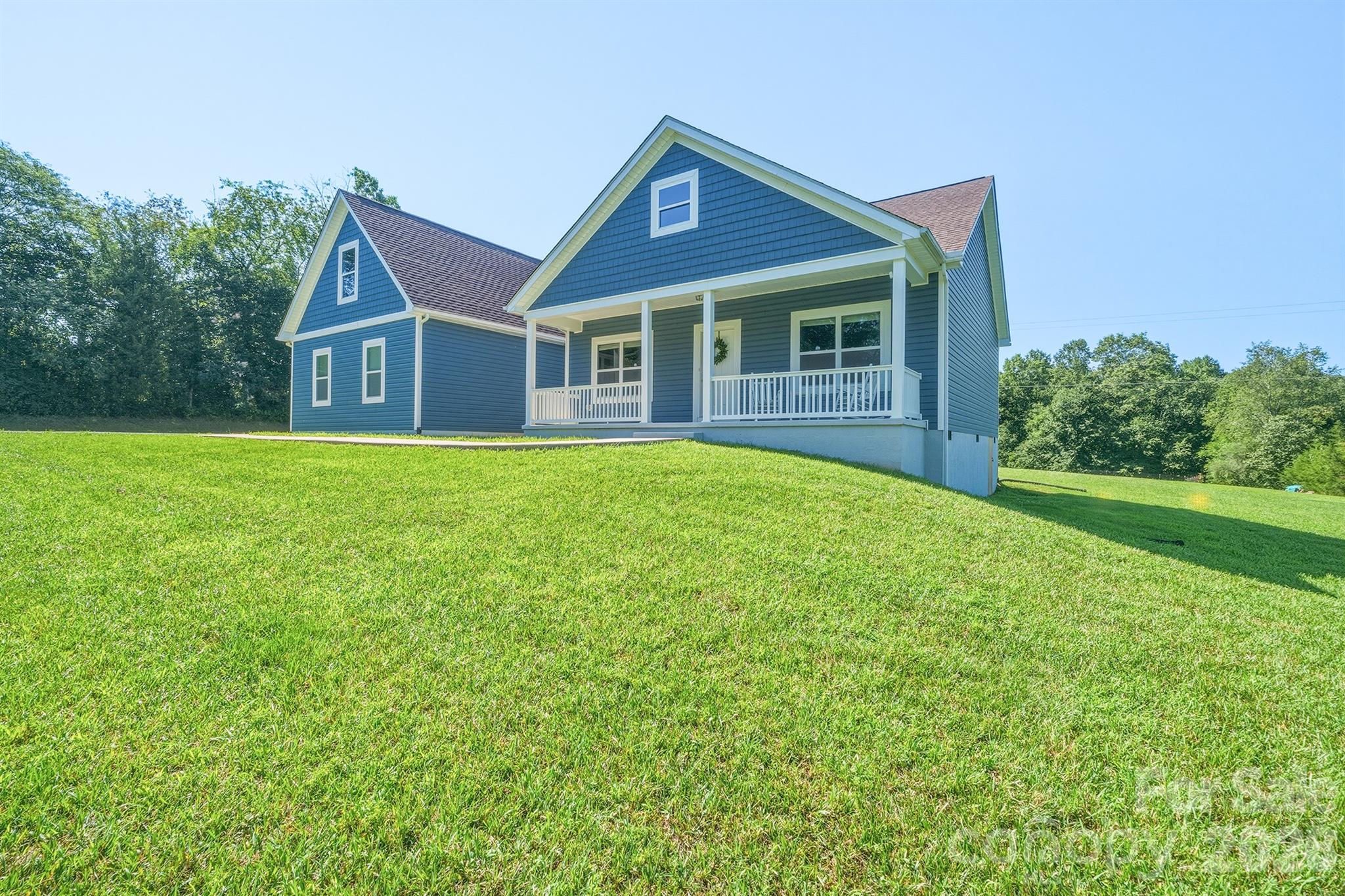 3154 NE 43RD Avenue — Hickory