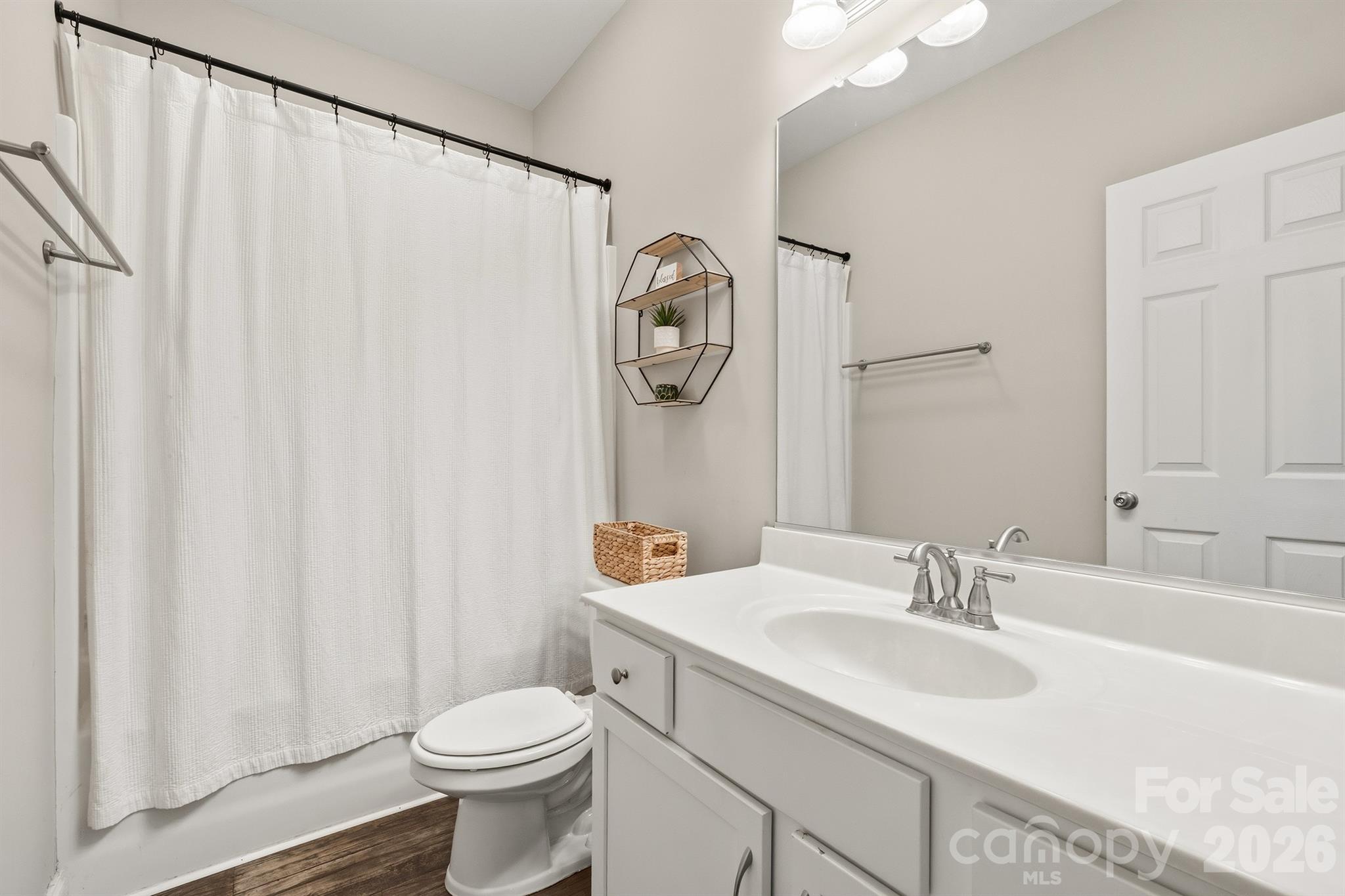 3154 NE 43RD Avenue — Hickory