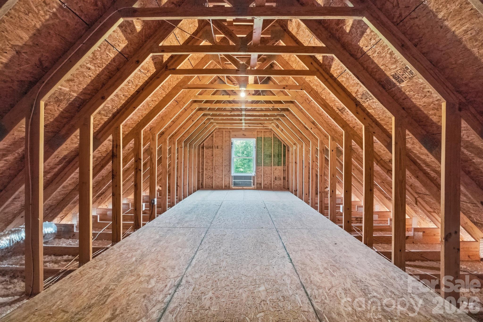 3154 NE 43RD Avenue — Hickory