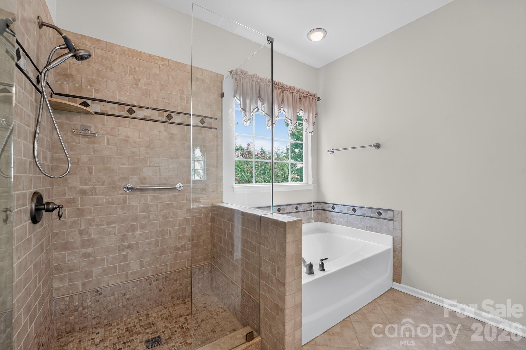 5918 Phyliss Lane — Charlotte