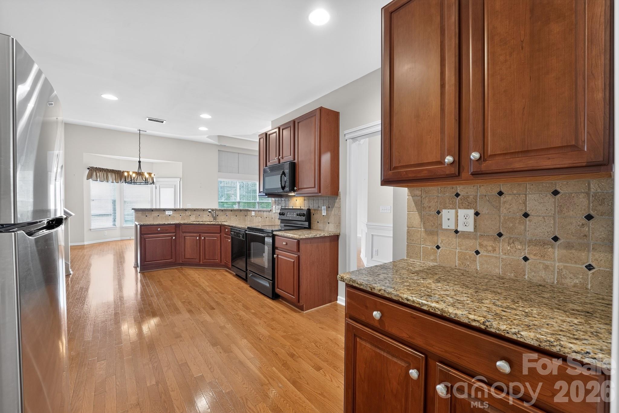 5918 Phyliss Lane — Charlotte
