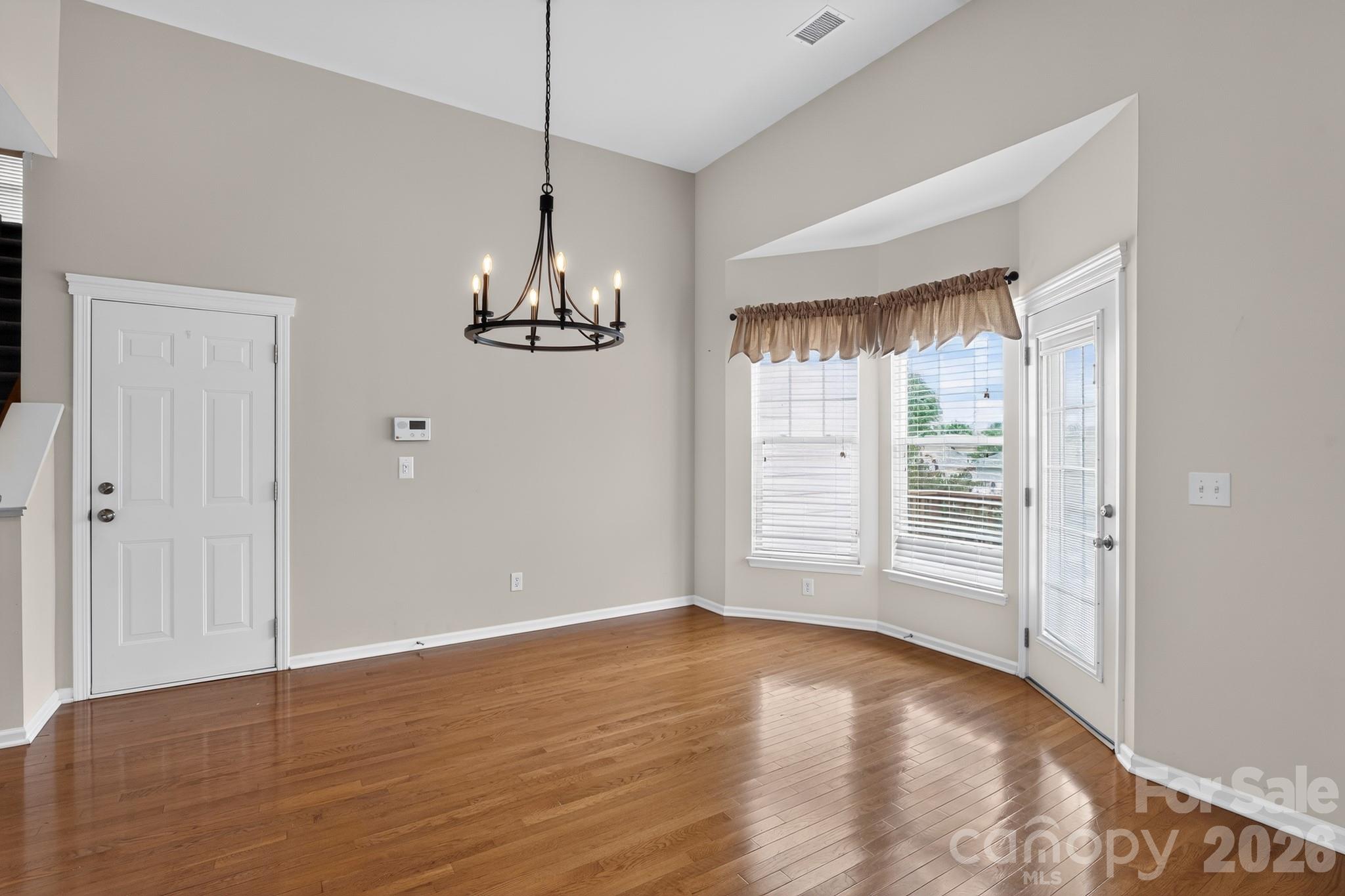 5918 Phyliss Lane — Charlotte
